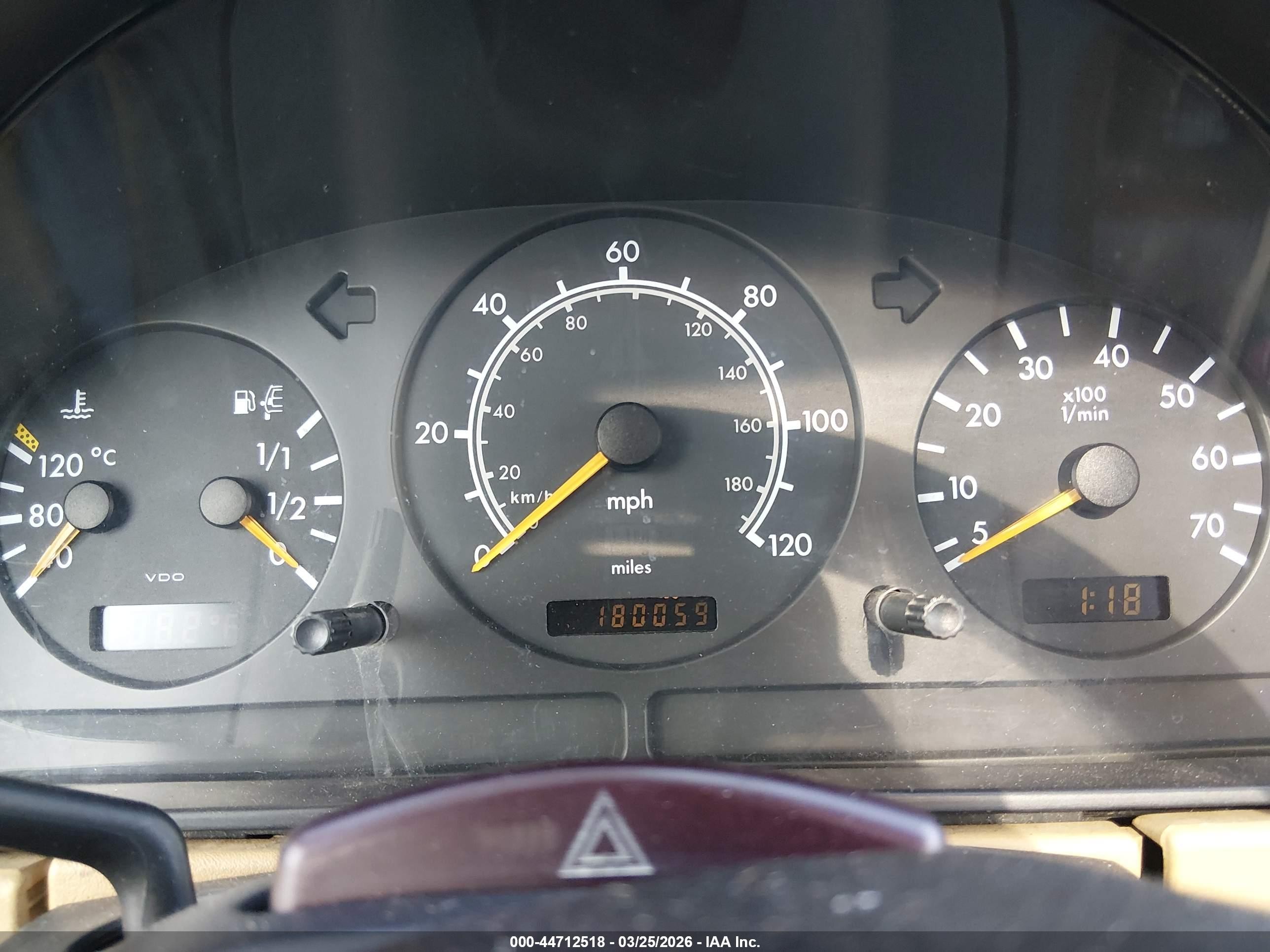 1999 Mercedes-benz Ml 320   Burgundy vin: 4JGAB54E1XA054831