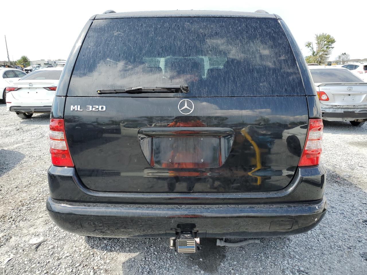 1999 Mercedes-benz Ml 320 Черный vin: 4JGAB54E1XA080703