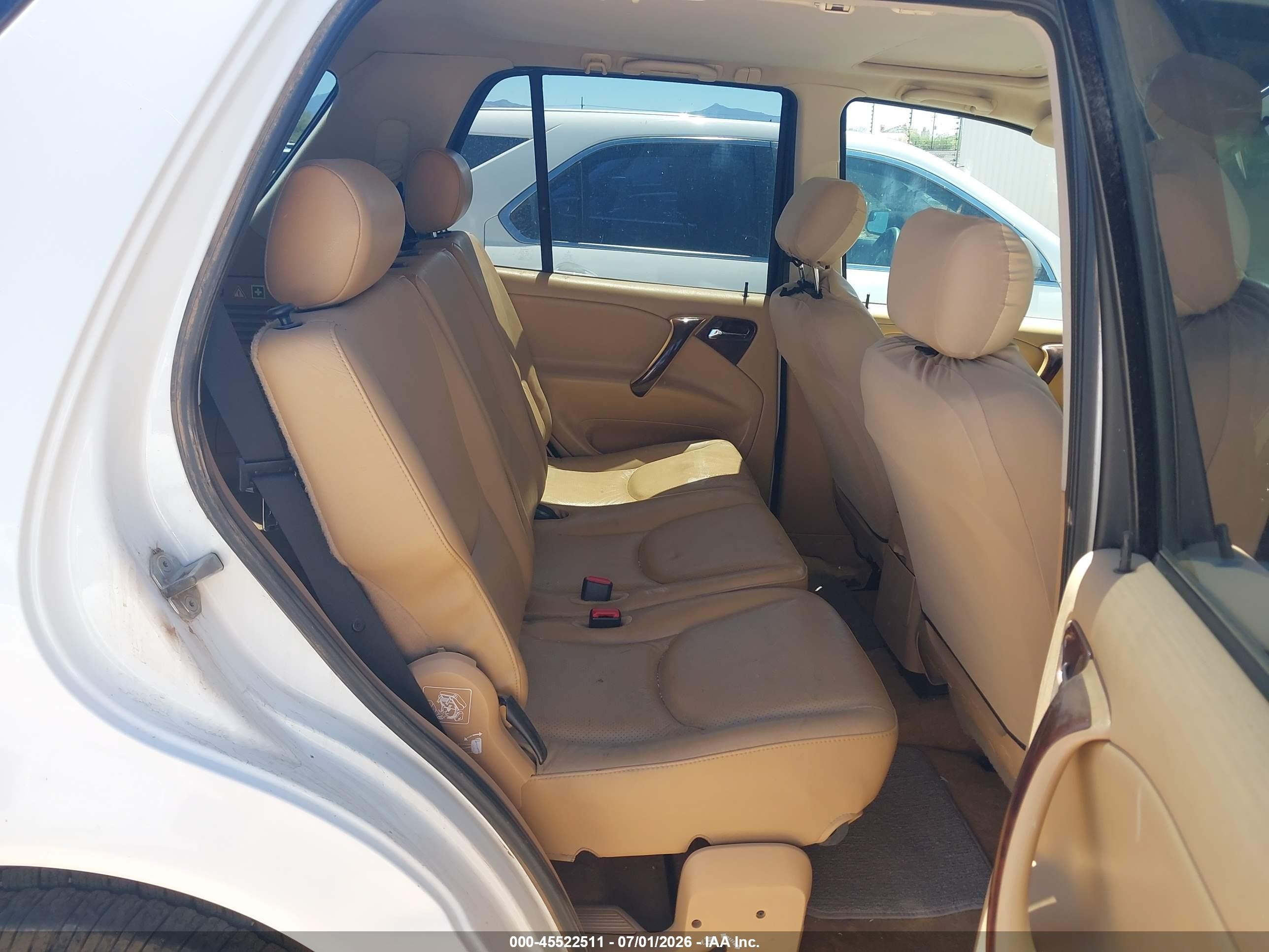 1999 Mercedes-benz Ml 320   White vin: 4JGAB54E1XA133237