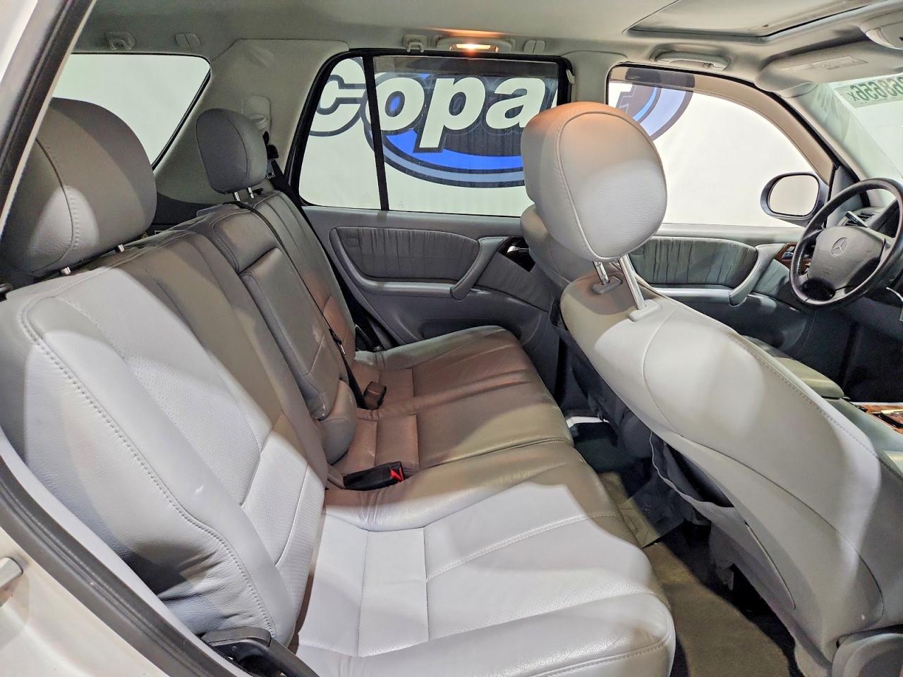 2000 Mercedes-benz Ml 320 Silver vin: 4JGAB54E1YA188305