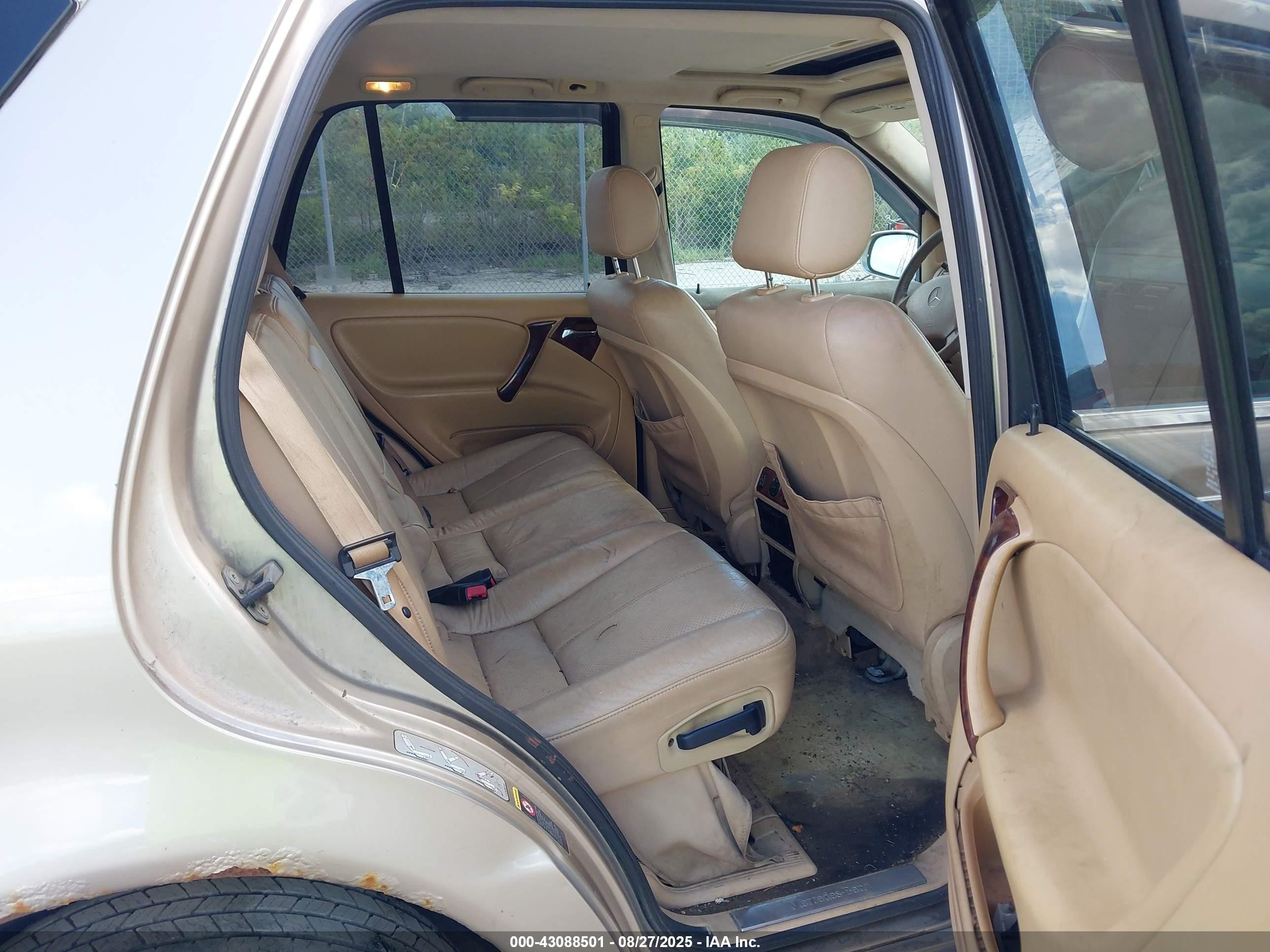 2003 Mercedes-benz Ml 320   Желто-коричневый vin: 4JGAB54E23A382687
