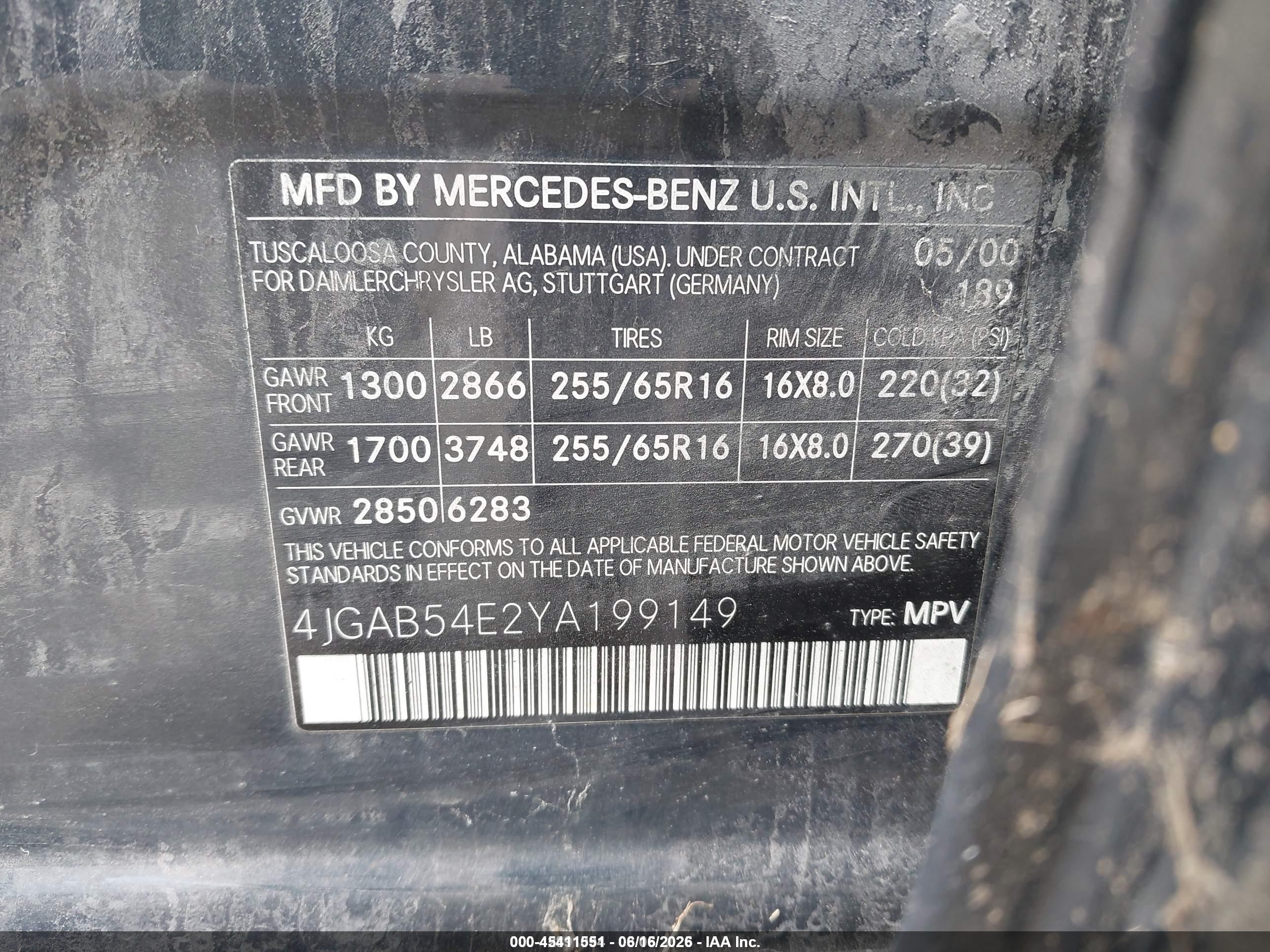 2000 Mercedes-benz Ml 320   Blue vin: 4JGAB54E2YA199149