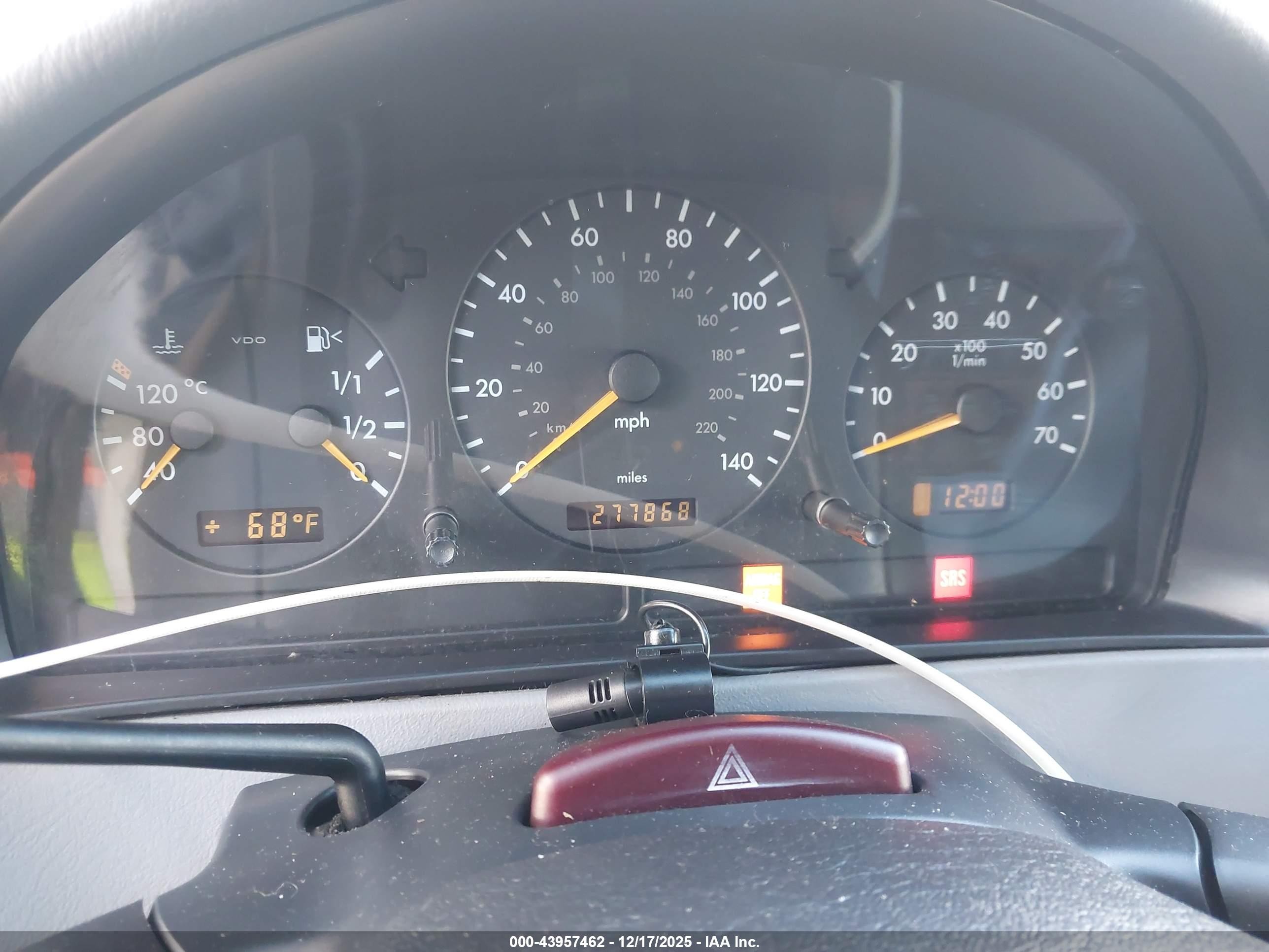 2001 Mercedes-benz Ml 320   Серебряный vin: 4JGAB54E31A241155