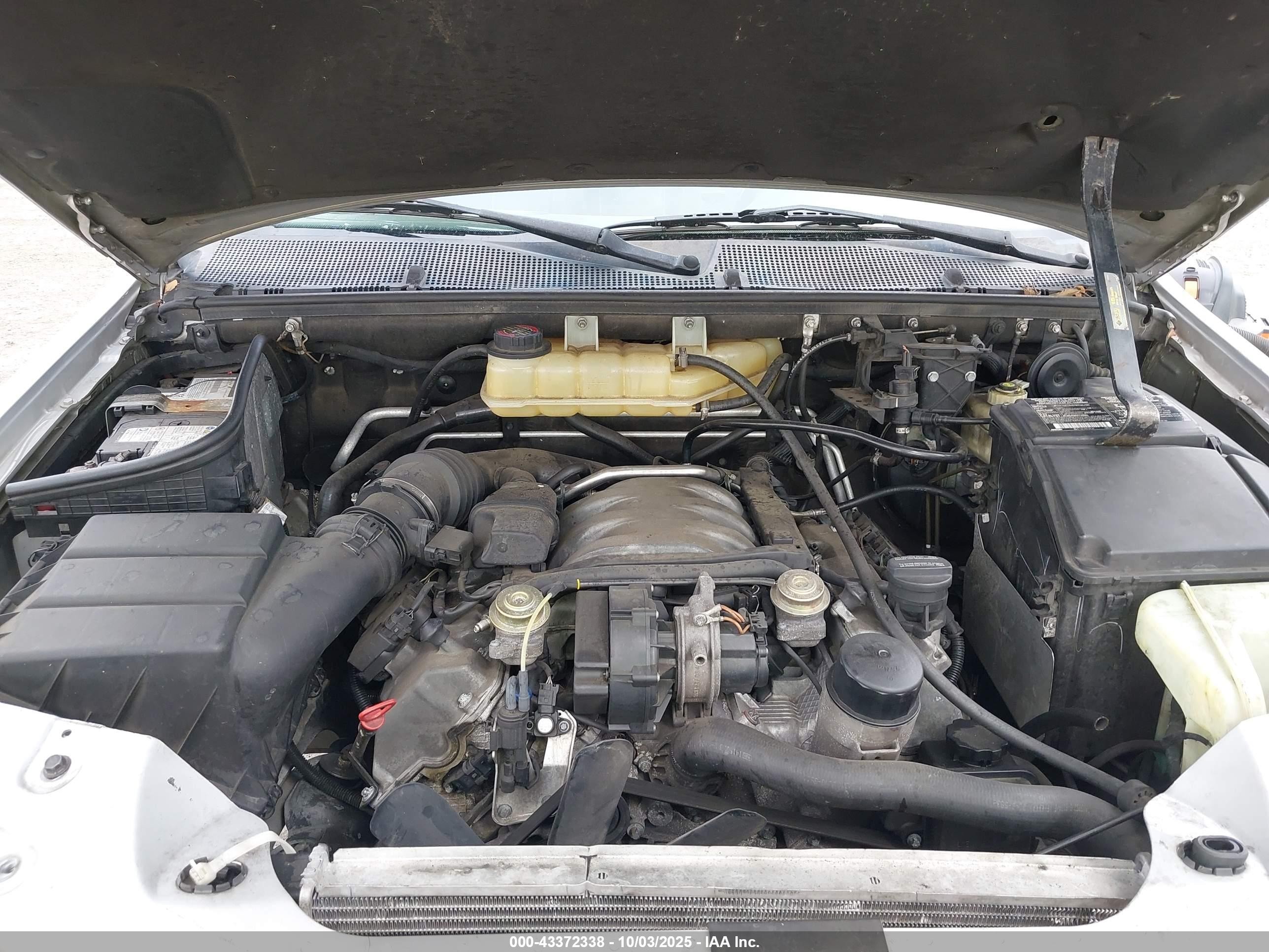 2001 Mercedes-benz Ml 320   Серебряный vin: 4JGAB54E31A282384