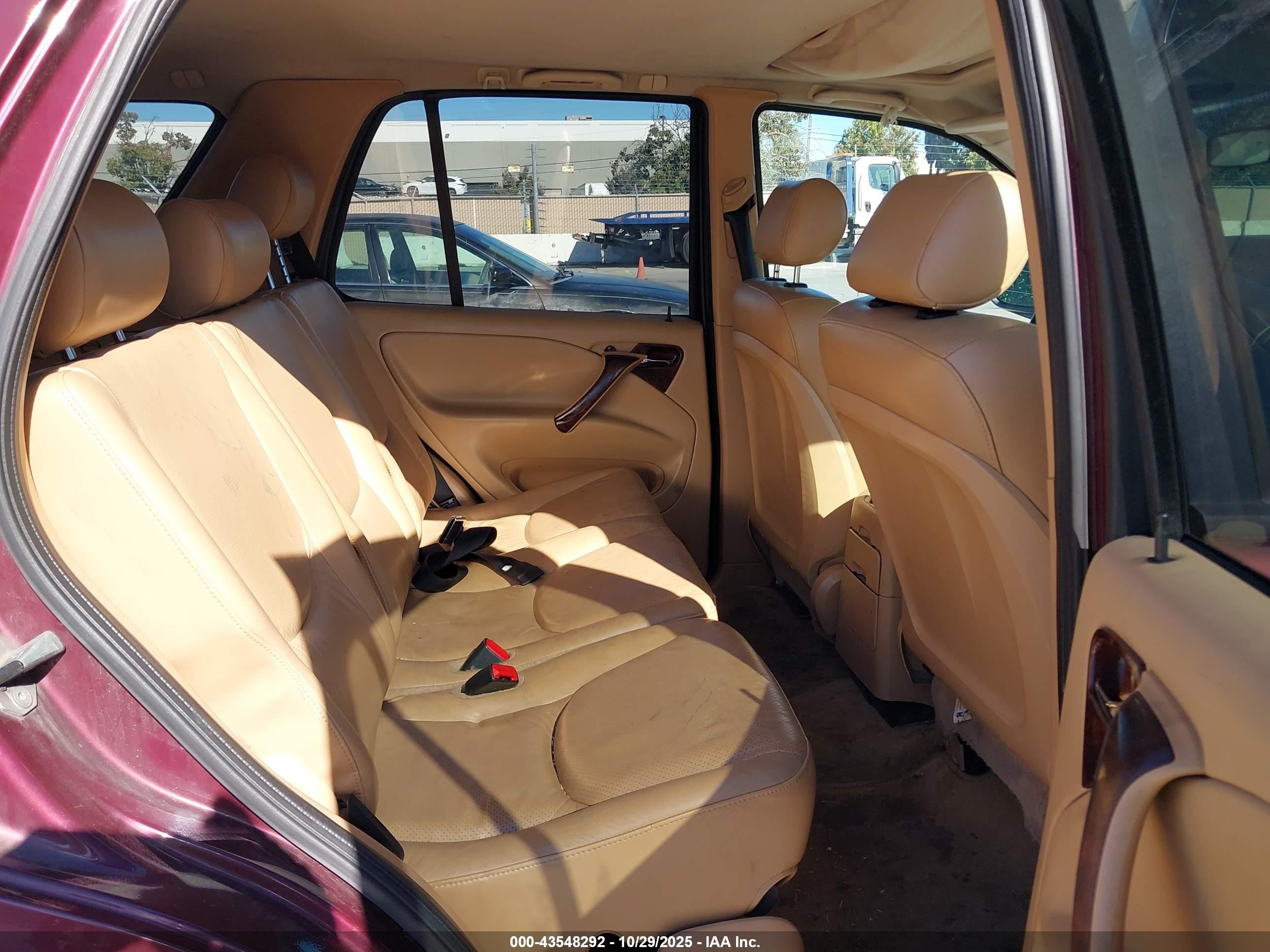 1999 Mercedes-benz Ml 320   Burgundy vin: 4JGAB54E3XA100532