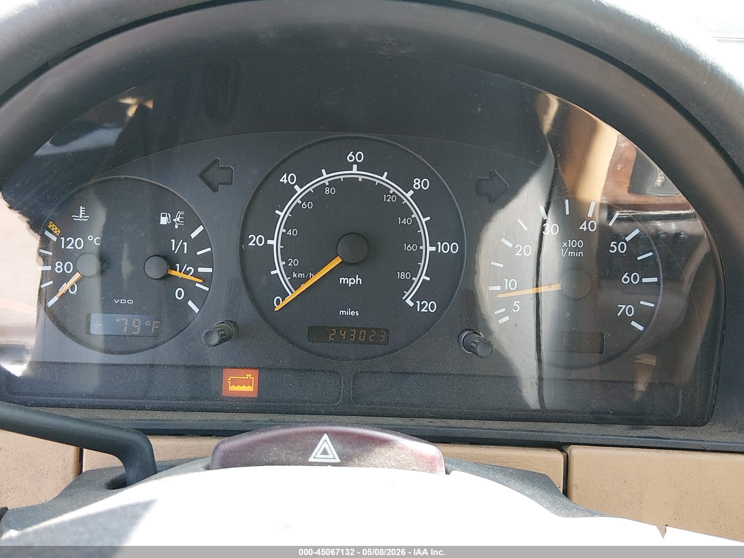 1999 Mercedes-benz Ml 320   Черный vin: 4JGAB54E3XA123745
