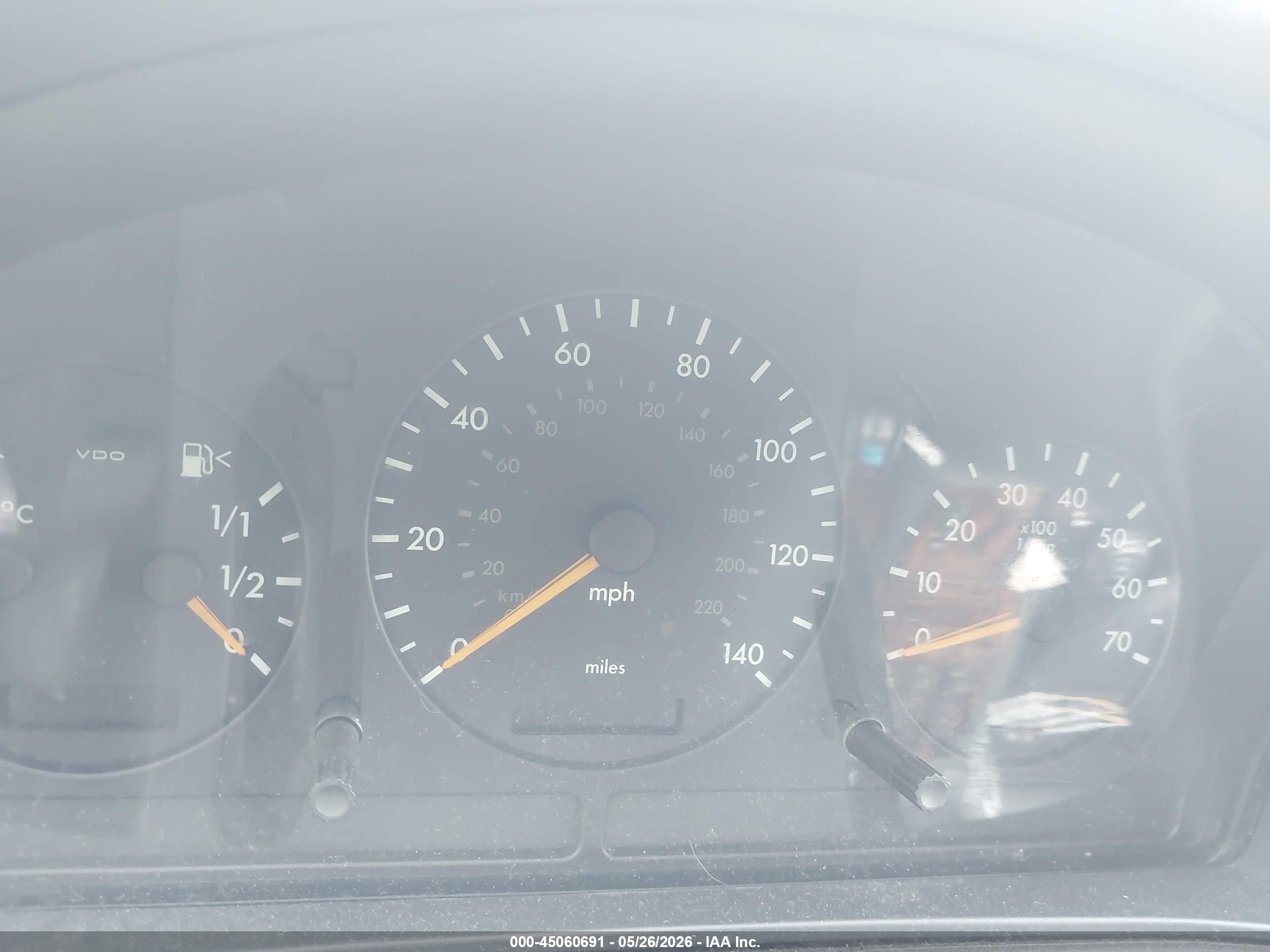 2000 Mercedes-benz Ml 320   Зеленый vin: 4JGAB54E3YA189486