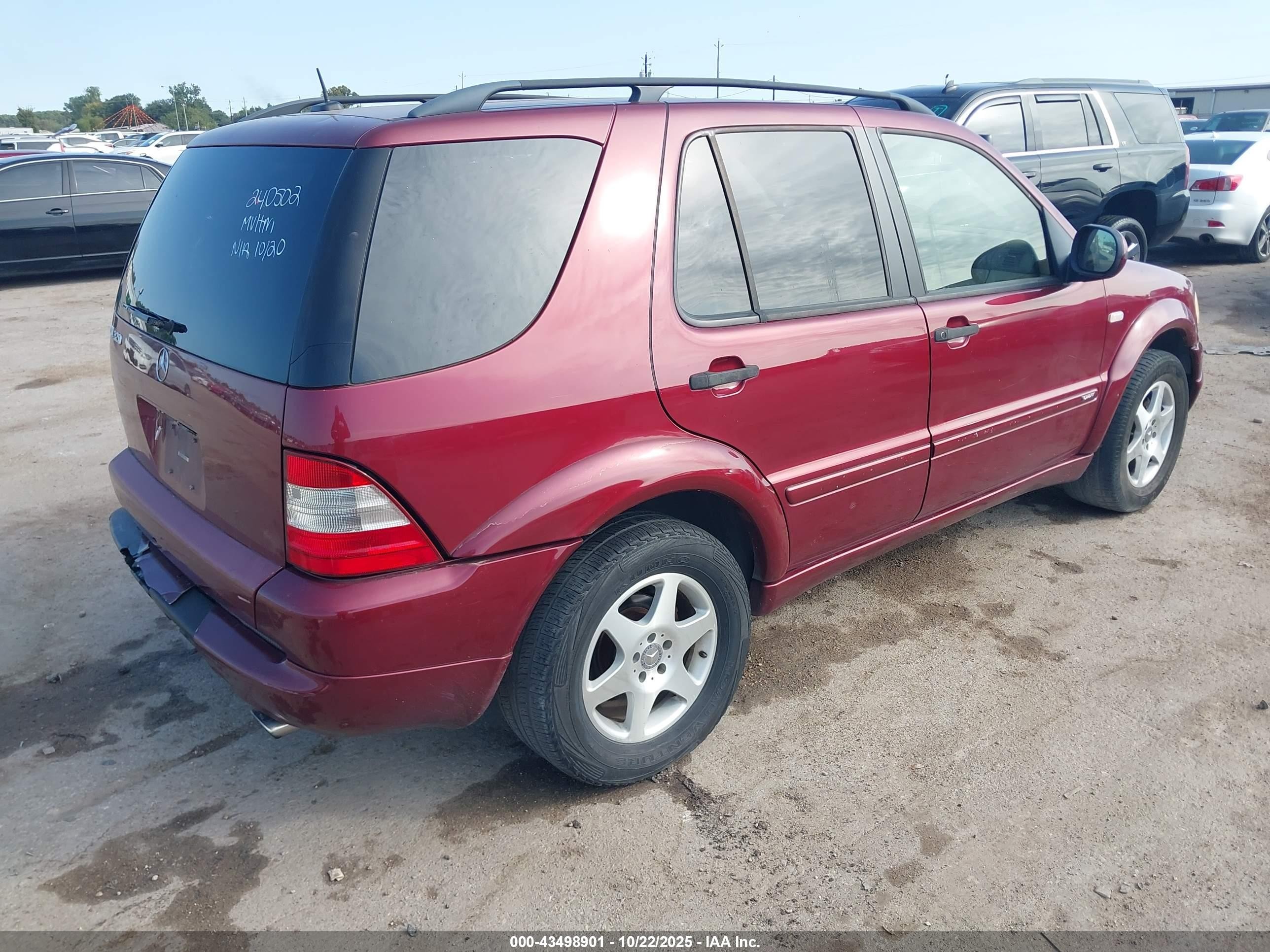 2001 Mercedes-benz Ml 320   Красный vin: 4JGAB54E41A240502