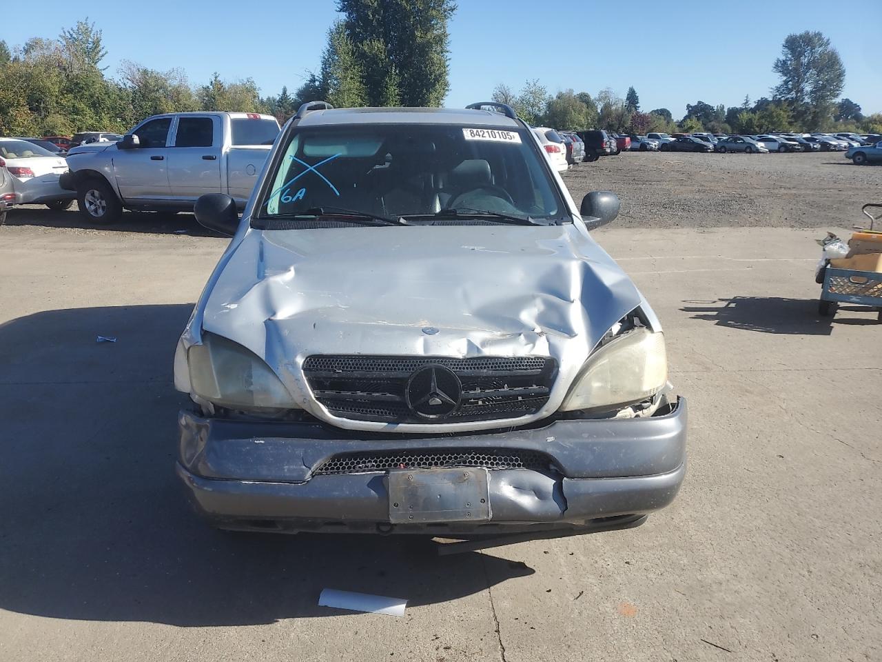 1999 Mercedes-benz Ml 320 Silver vin: 4JGAB54E4XA090075