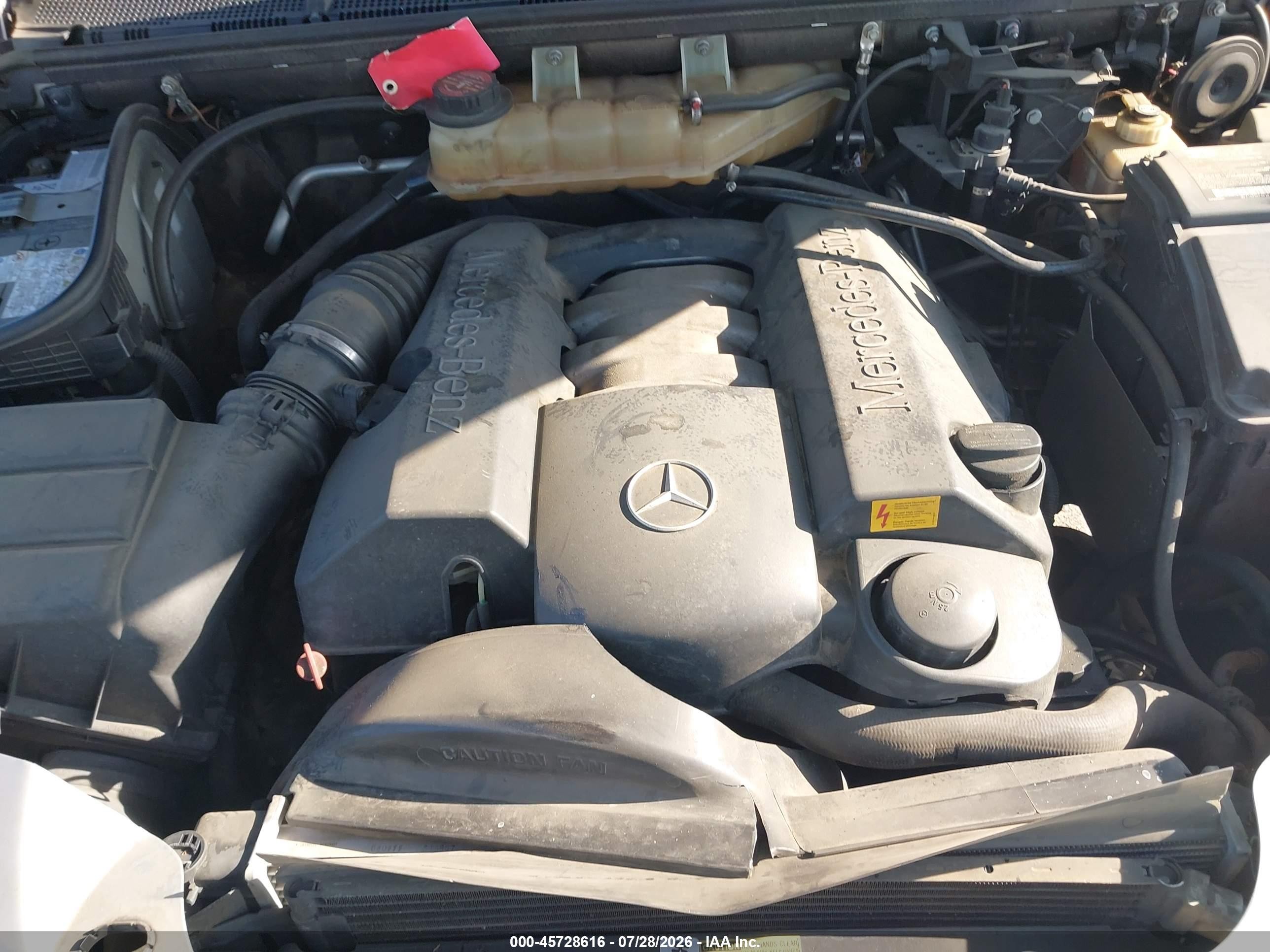 2001 Mercedes-benz Ml 320   Серебряный vin: 4JGAB54E51A256448