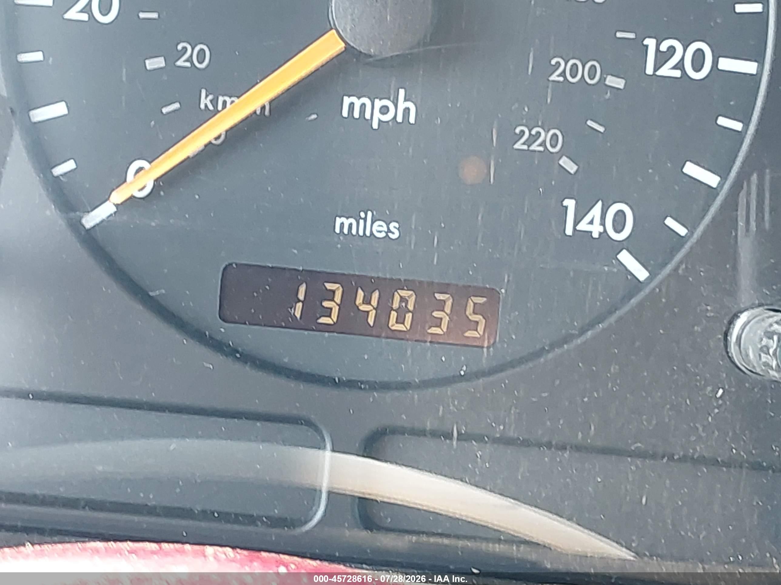 2001 Mercedes-benz Ml 320   Серебряный vin: 4JGAB54E51A256448