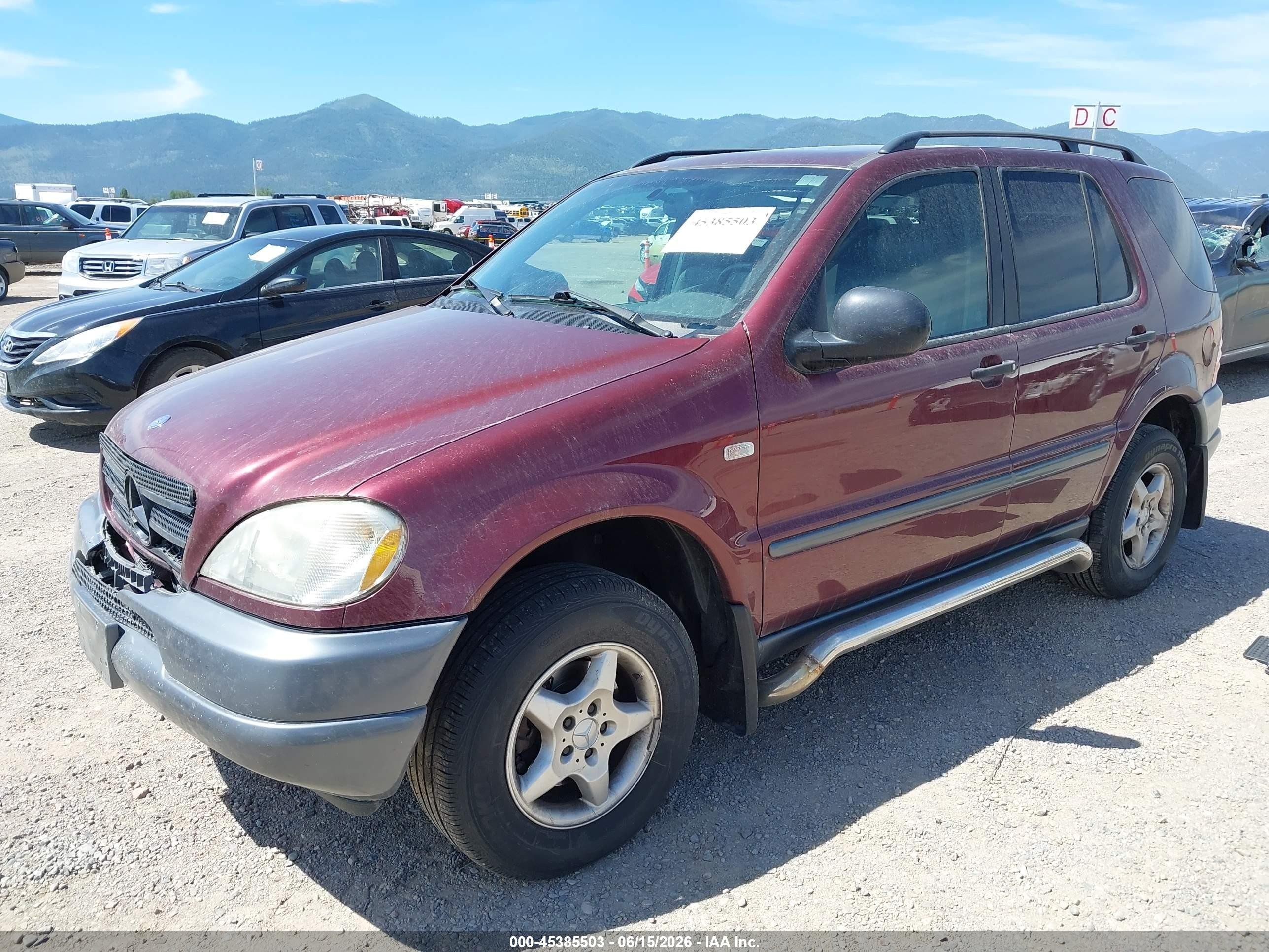 1999 Mercedes-benz Ml 320 Maroon vin: 4JGAB54E5XA098718