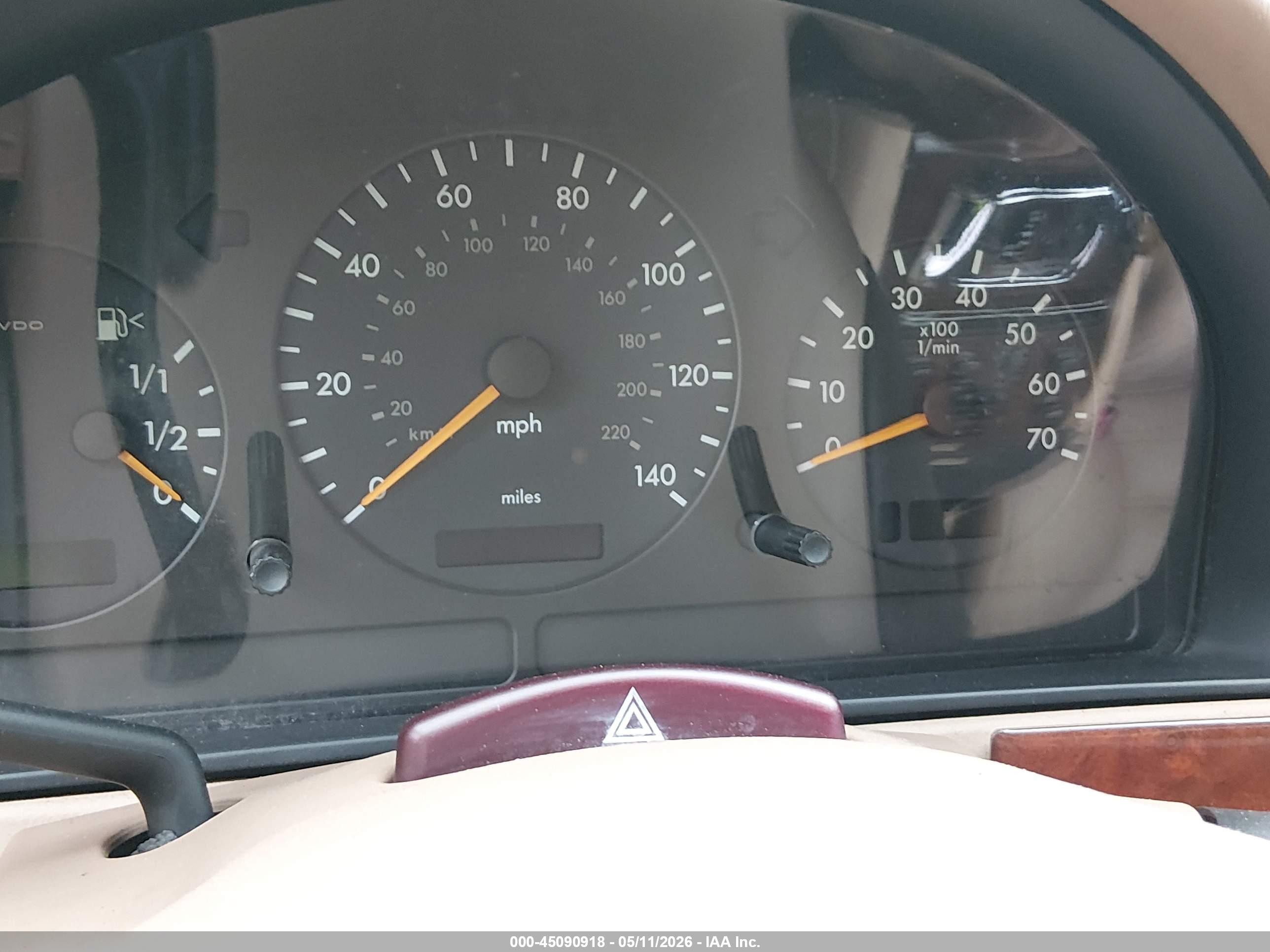2000 Mercedes-benz Ml 320   Green vin: 4JGAB54E5YA166842