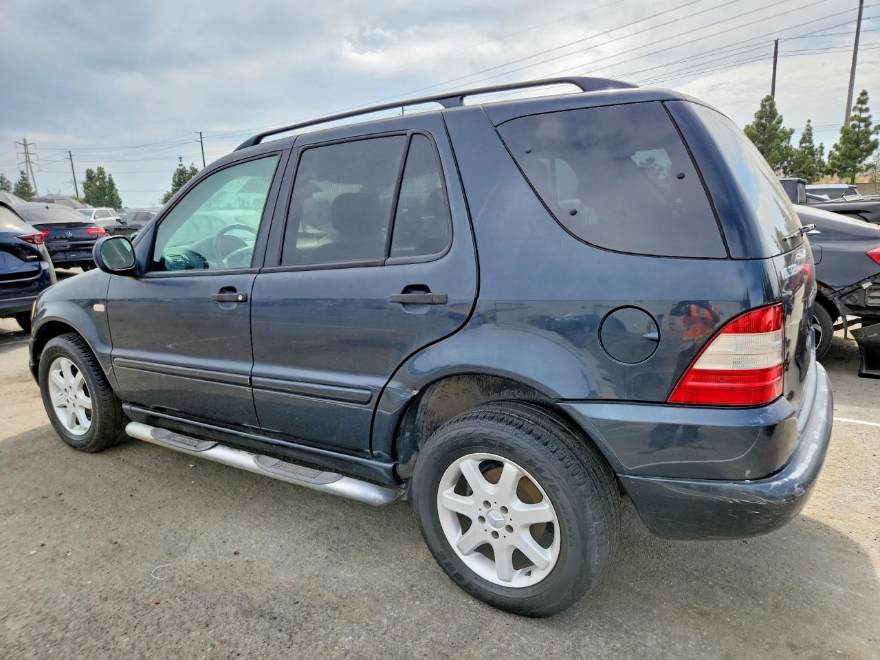 2000 Mercedes-benz Ml 320 Blue vin: 4JGAB54E5YA195953