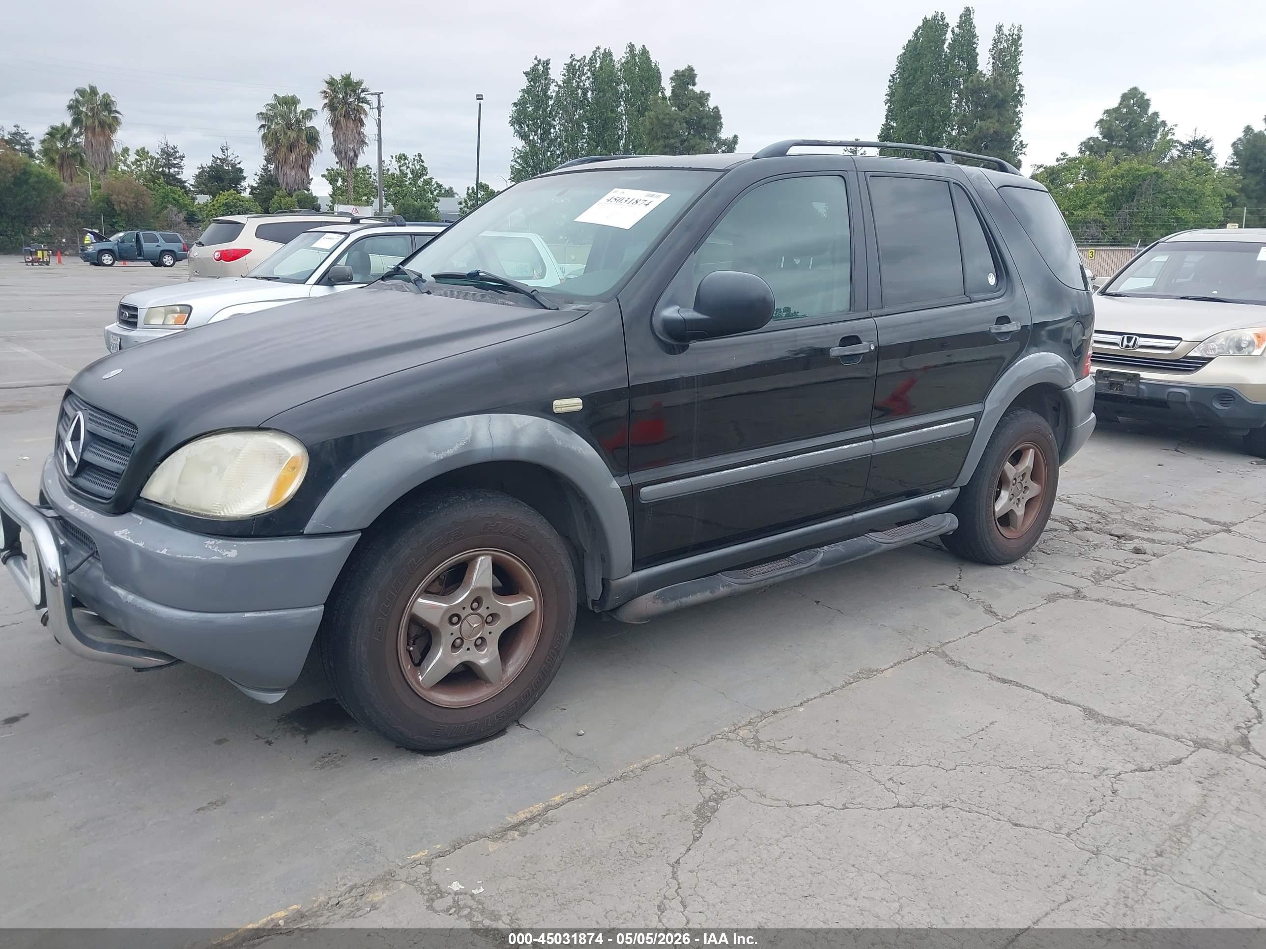 1998 Mercedes-benz Ml 320 Classic Black vin: 4JGAB54E6WA043418