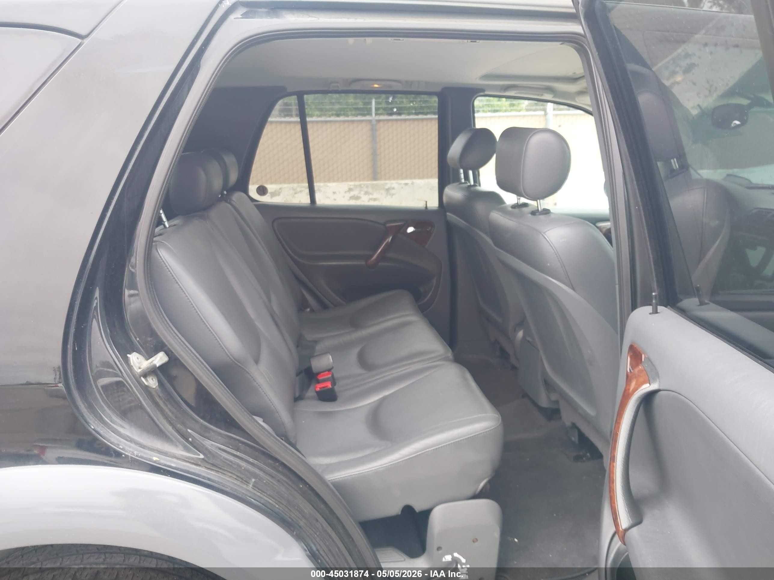 1998 Mercedes-benz Ml 320 Classic Black vin: 4JGAB54E6WA043418