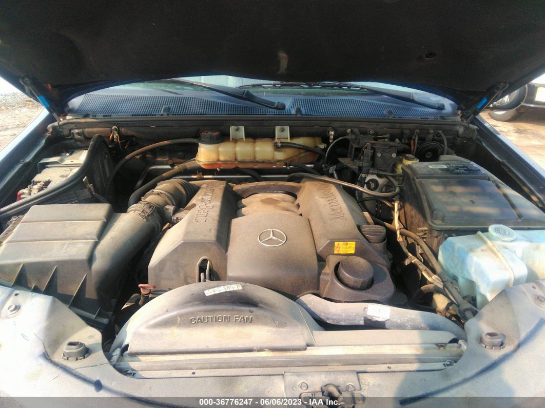 2000 Mercedes-benz Ml 320 Blue vin: 4JGAB54E6YA194598