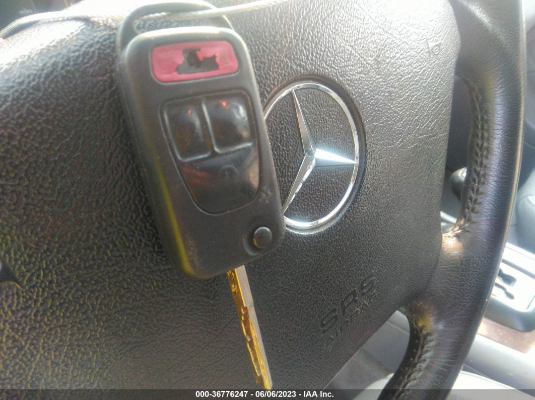 2000 Mercedes-benz Ml 320 Blue vin: 4JGAB54E6YA194598