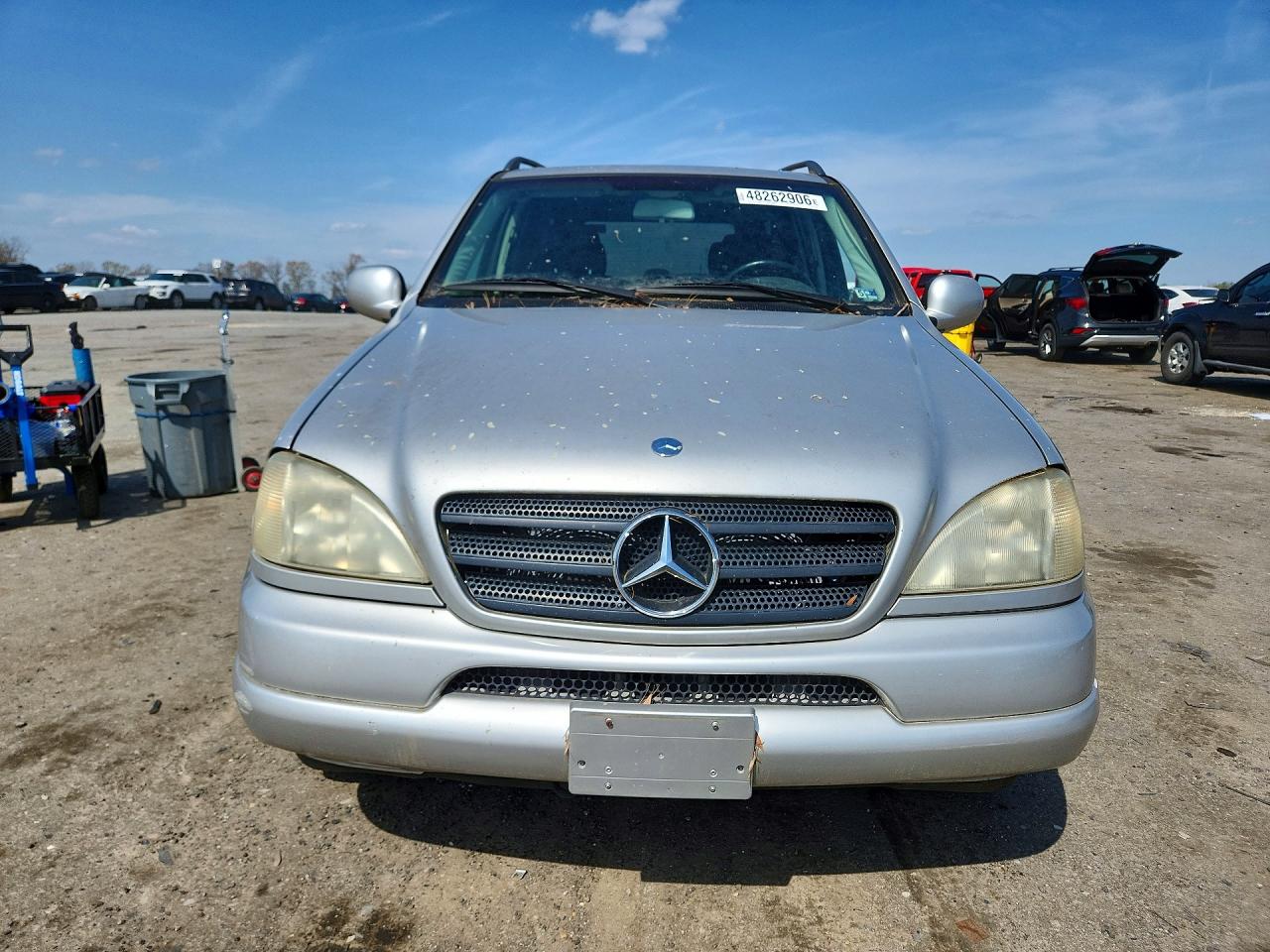 2000 Mercedes-benz Ml 320 Серебряный vin: 4JGAB54E6YA221301