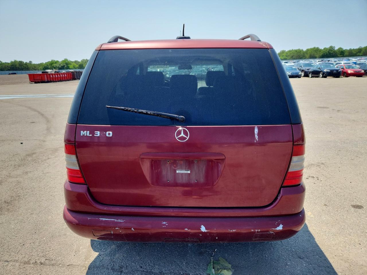 2001 Mercedes-benz Ml 320 Burgundy vin: 4JGAB54E71A249243