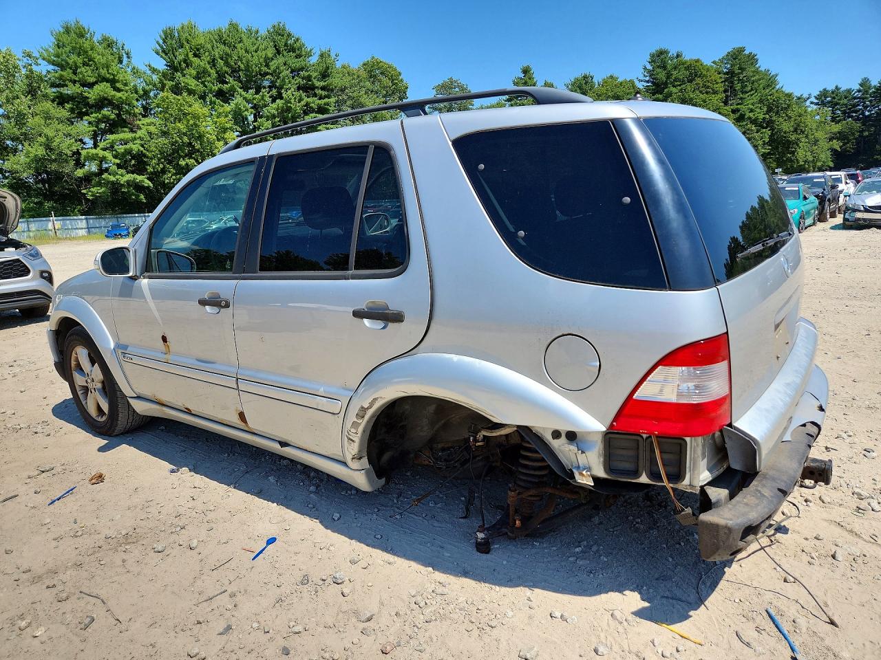 2002 Mercedes-benz Ml 320 Silver vin: 4JGAB54E72A343382
