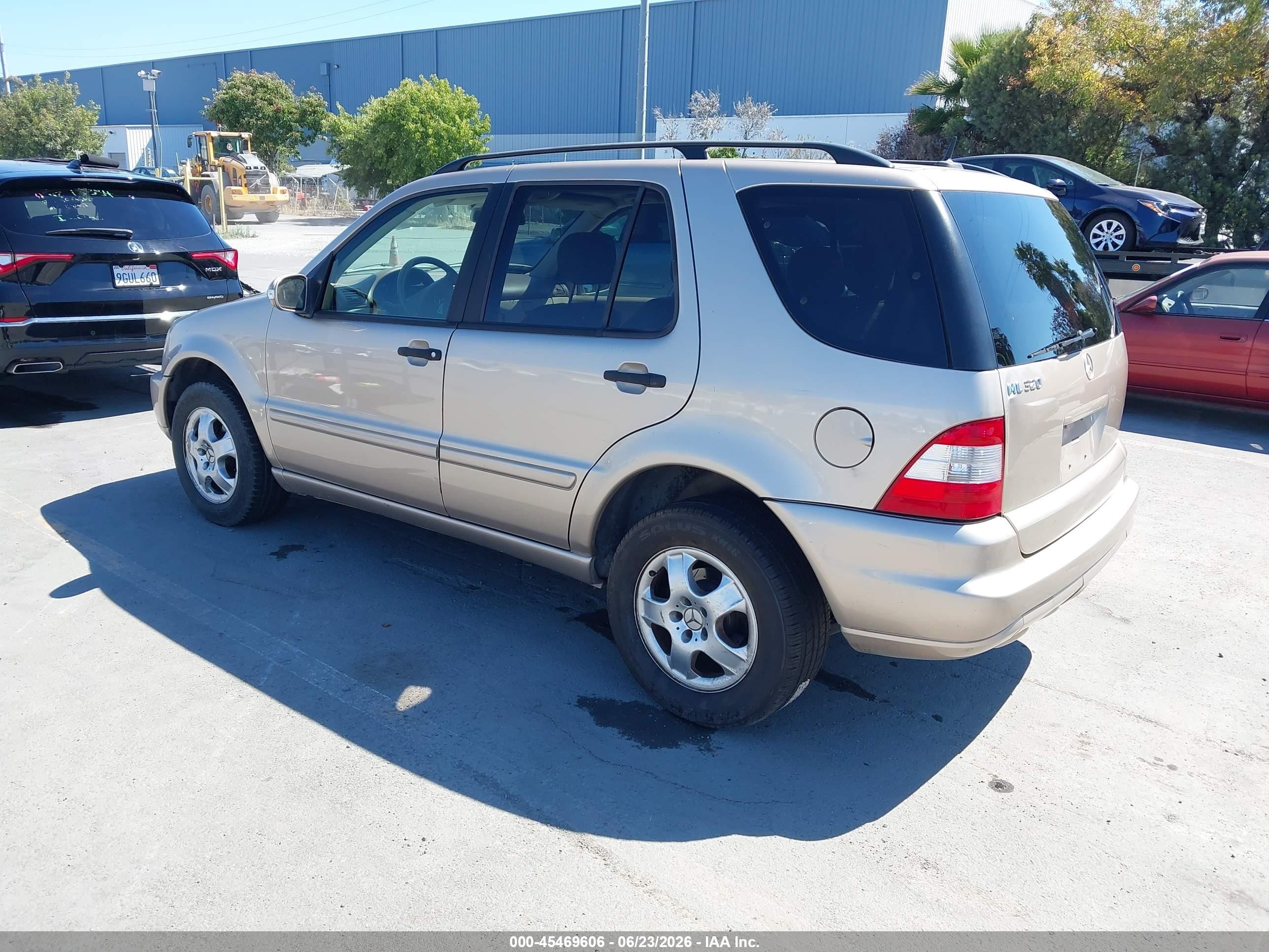 2003 Mercedes-benz Ml 320   Gold vin: 4JGAB54E73A391918