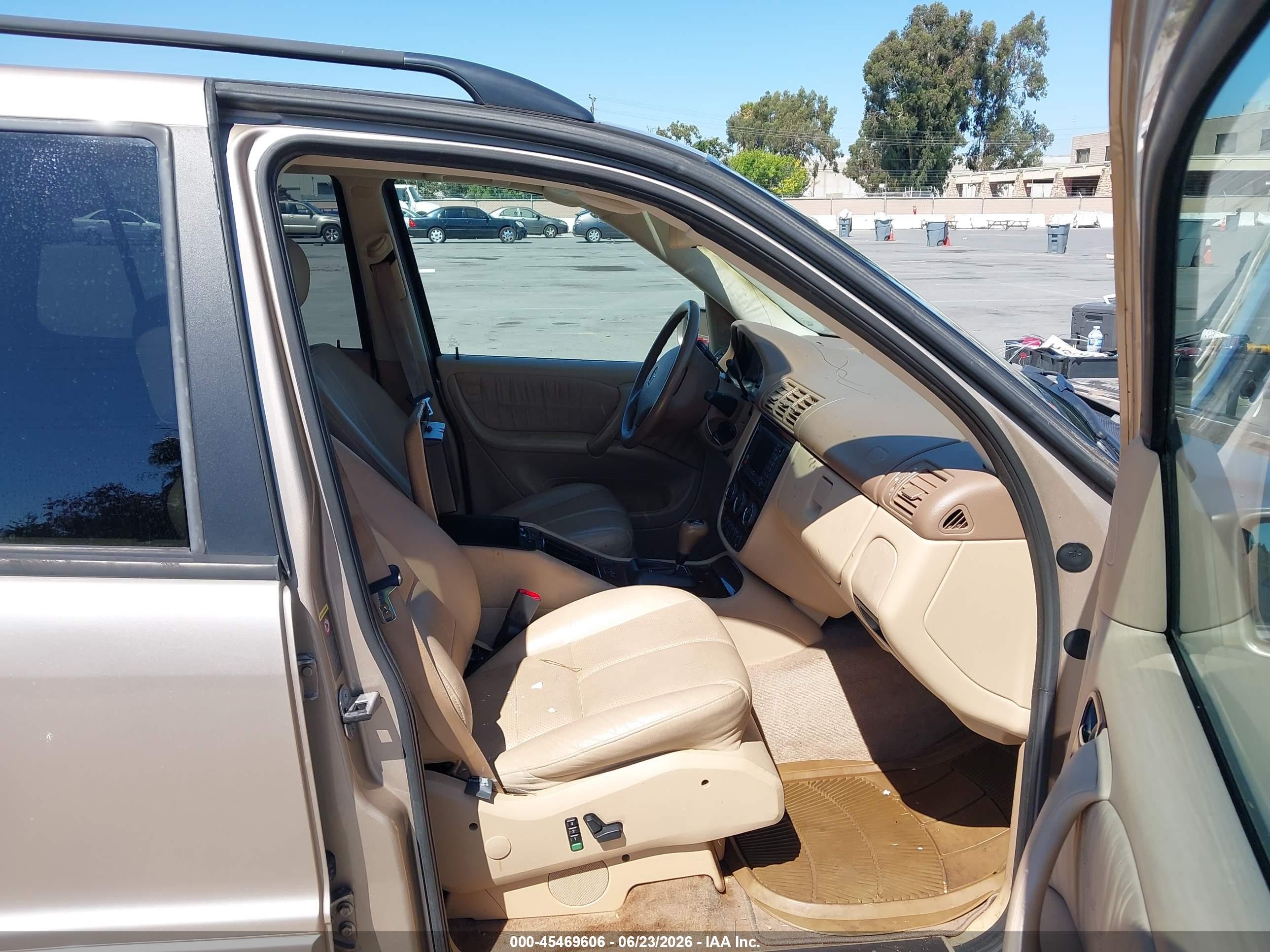 2003 Mercedes-benz Ml 320   Gold vin: 4JGAB54E73A391918