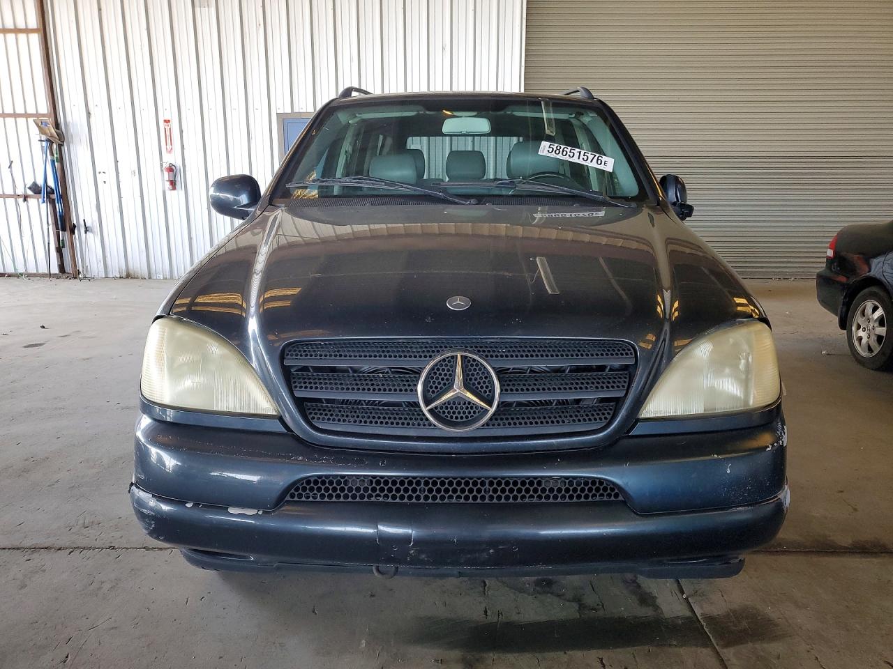 2000 Mercedes-benz Ml-class Blue vin: 4JGAB54E7YA156880