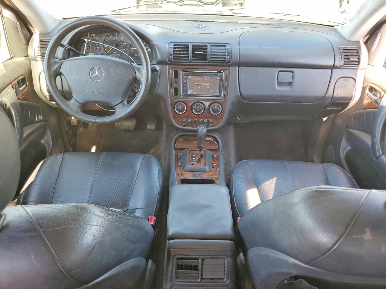 2002 Mercedes-benz Ml 320 Black vin: 4JGAB54E82A307930