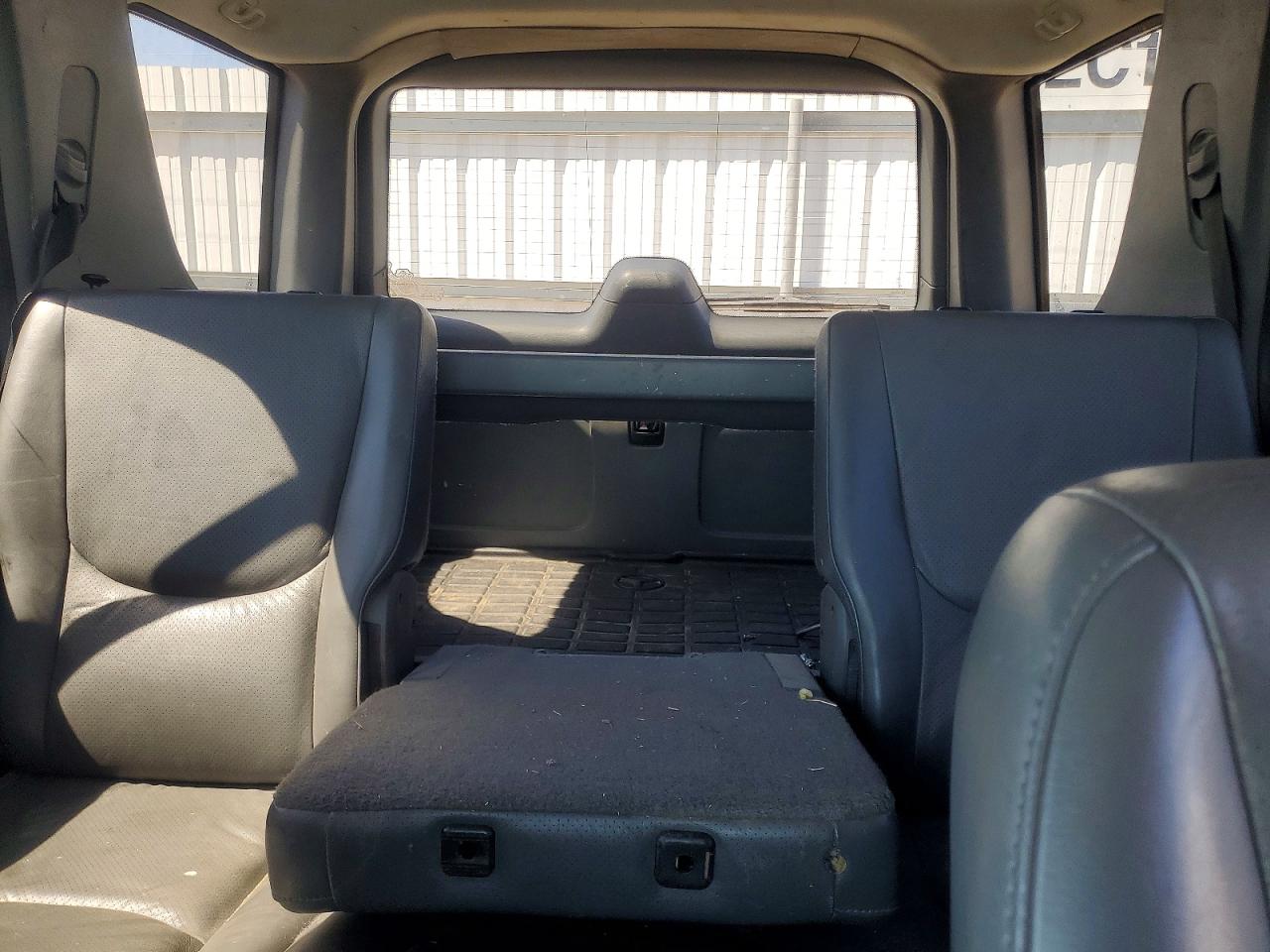 1998 Mercedes-benz Ml 320 Silver vin: 4JGAB54E8WA037507