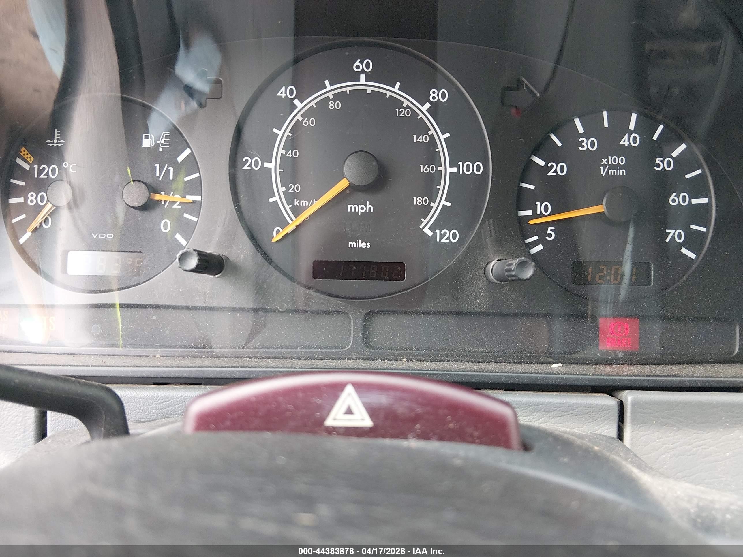 1999 Mercedes-benz Ml 320   Серебряный vin: 4JGAB54E8XA078625