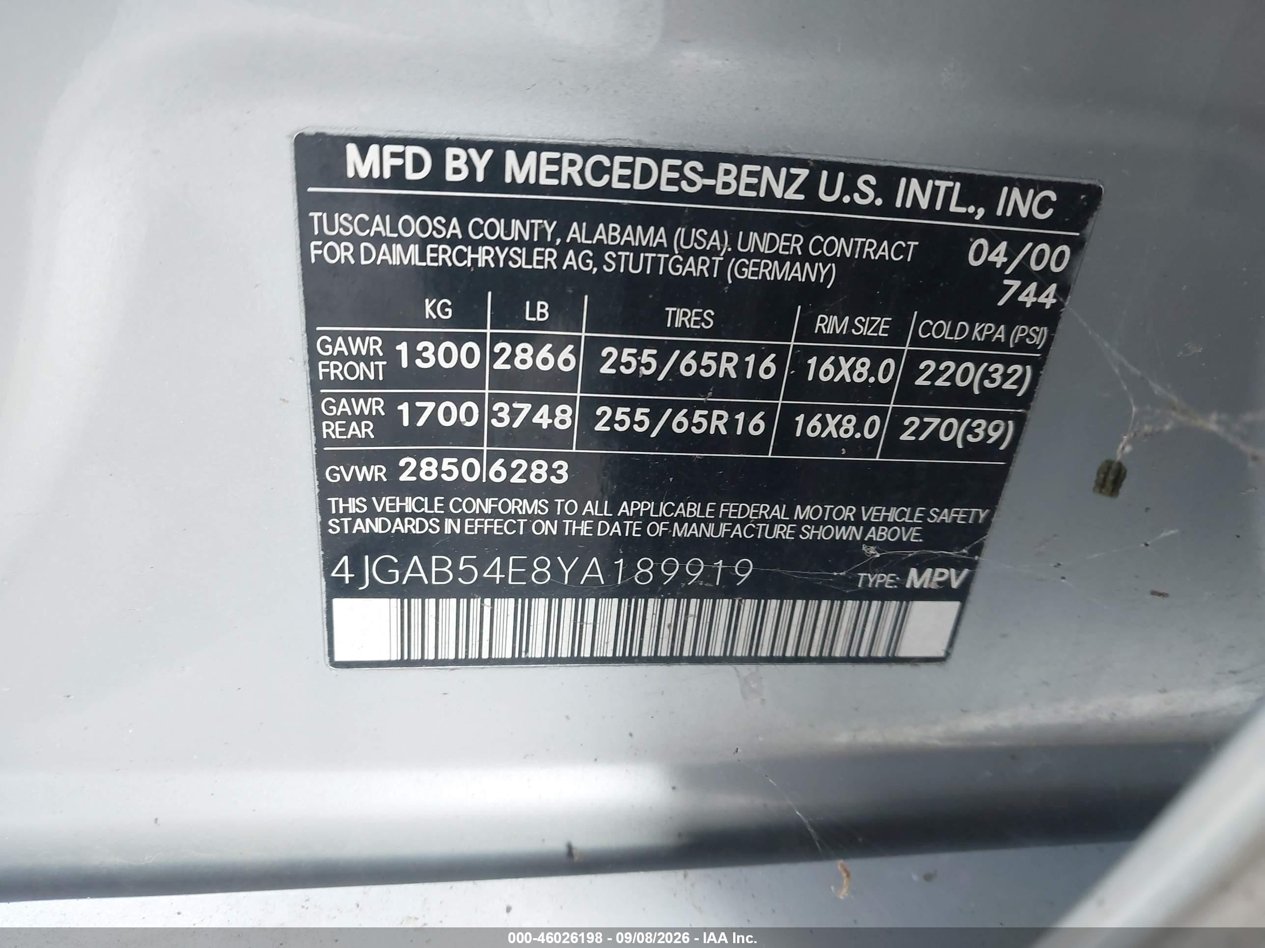 2000 Mercedes-benz Ml 320   Silver vin: 4JGAB54E8YA189919