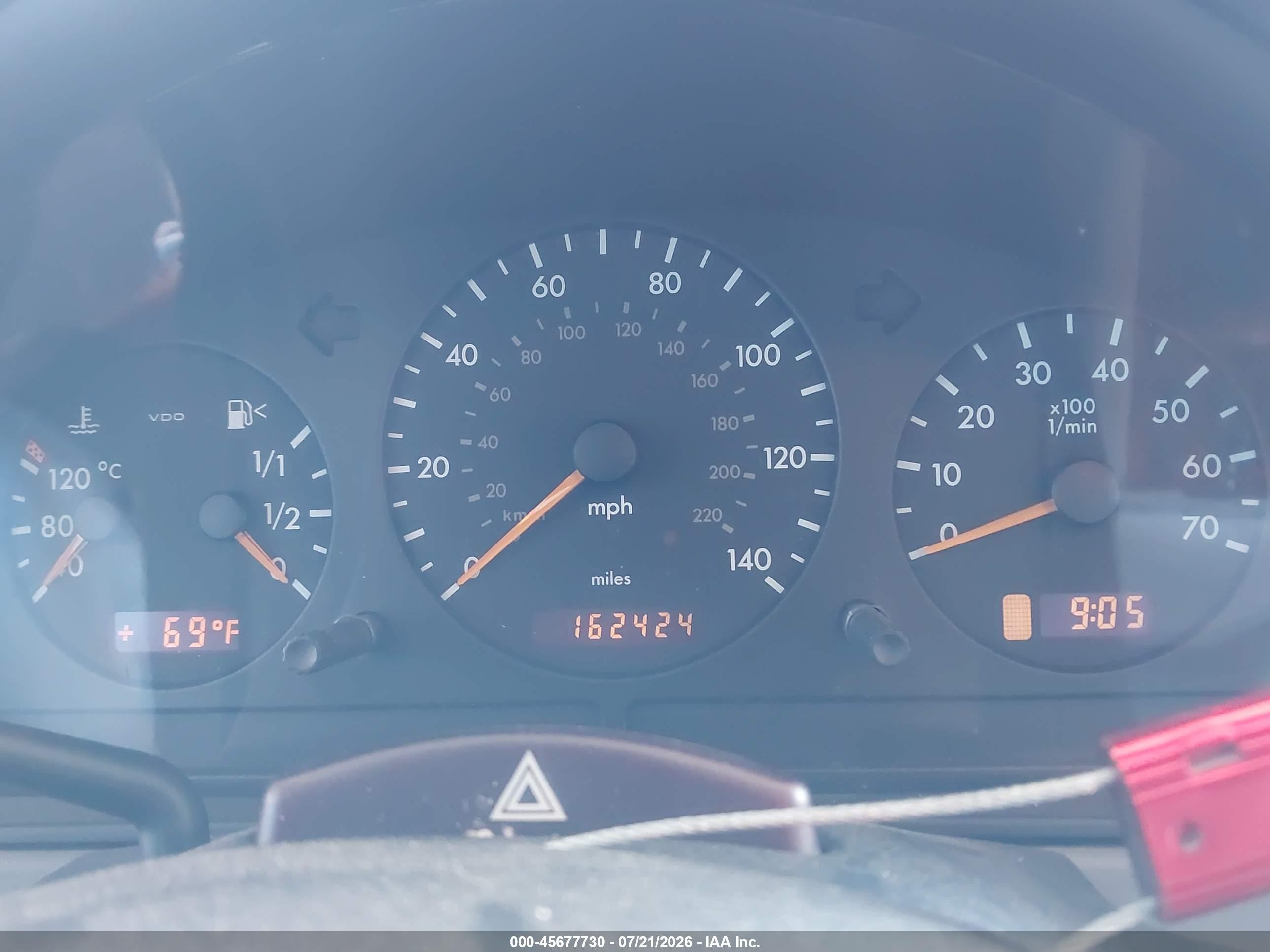 2001 Mercedes-benz Ml 320   Silver vin: 4JGAB54E91A284866