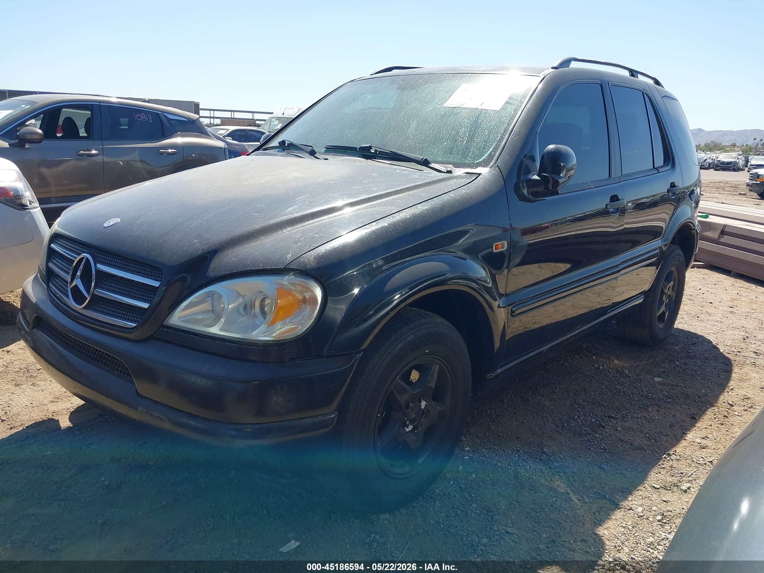 2001 Mercedes-benz Ml 320   Black vin: 4JGAB54E91A288139