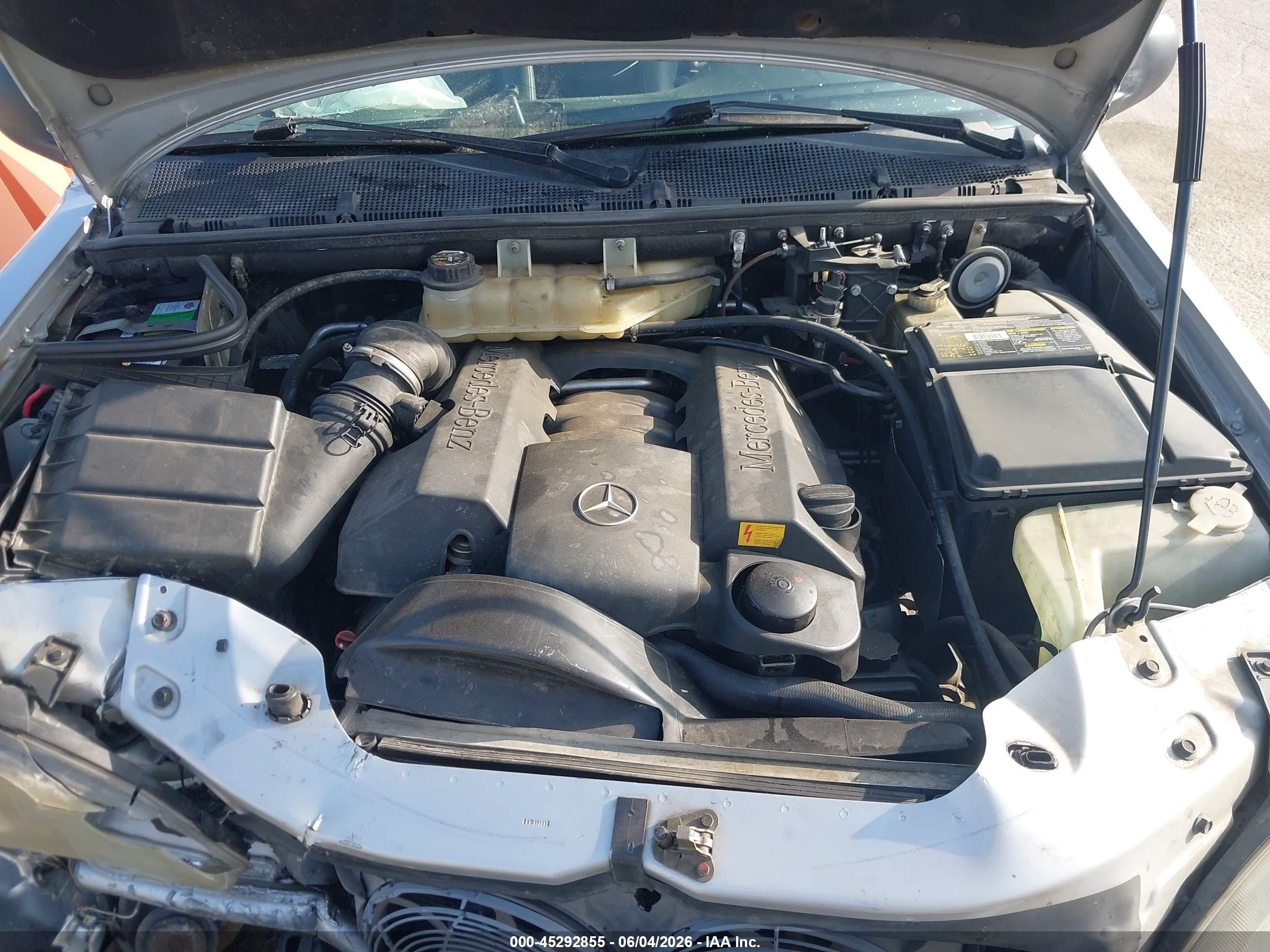 1999 Mercedes-benz Ml 320   Silver vin: 4JGAB54E9XA083364