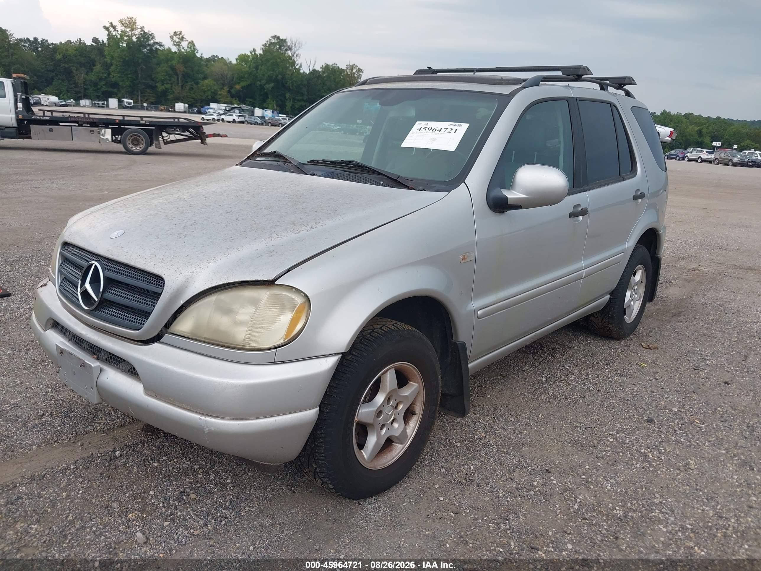 2001 Mercedes-benz Ml 320   Silver vin: 4JGAB54EX1A252363