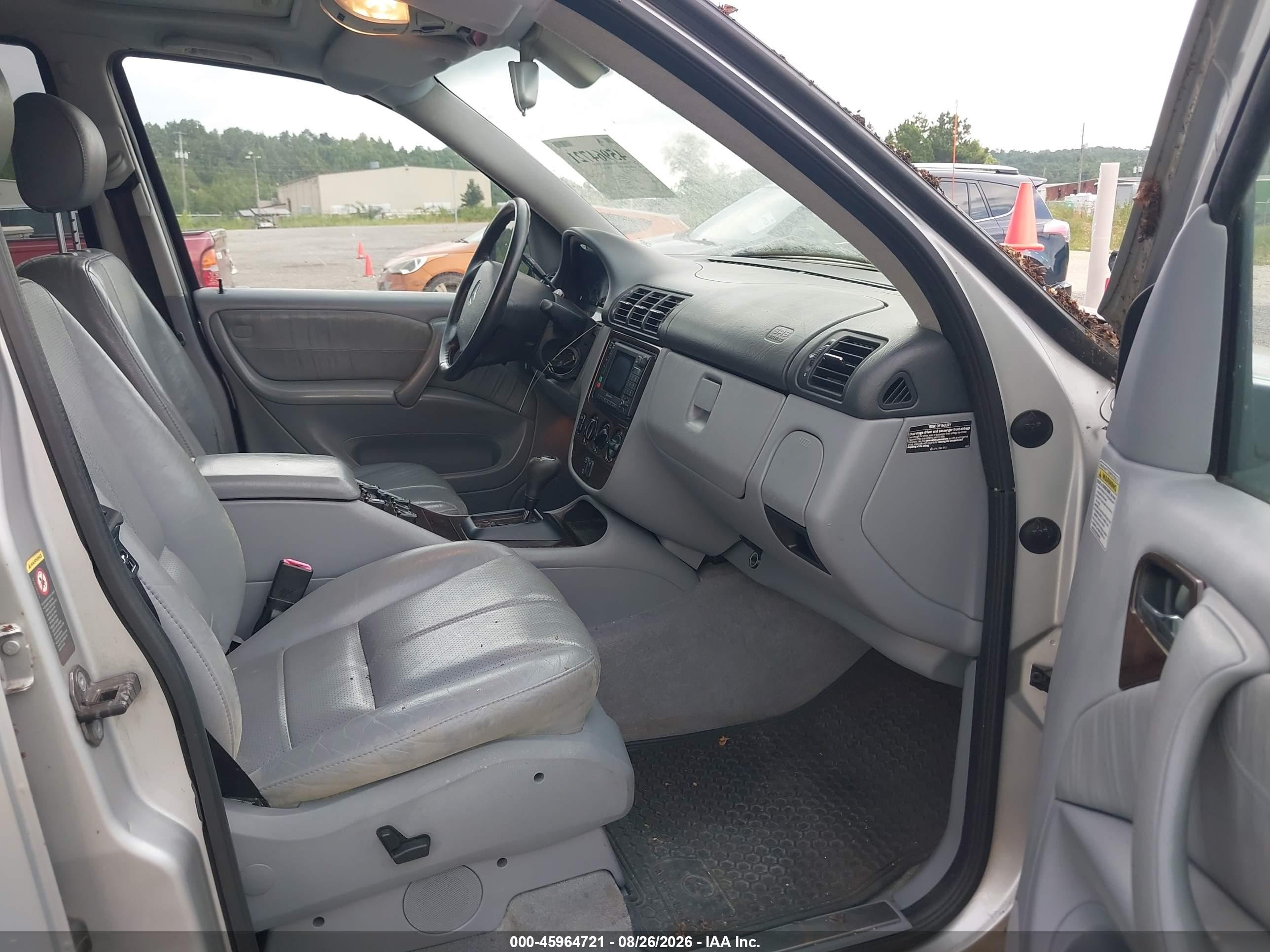 2001 Mercedes-benz Ml 320   Silver vin: 4JGAB54EX1A252363
