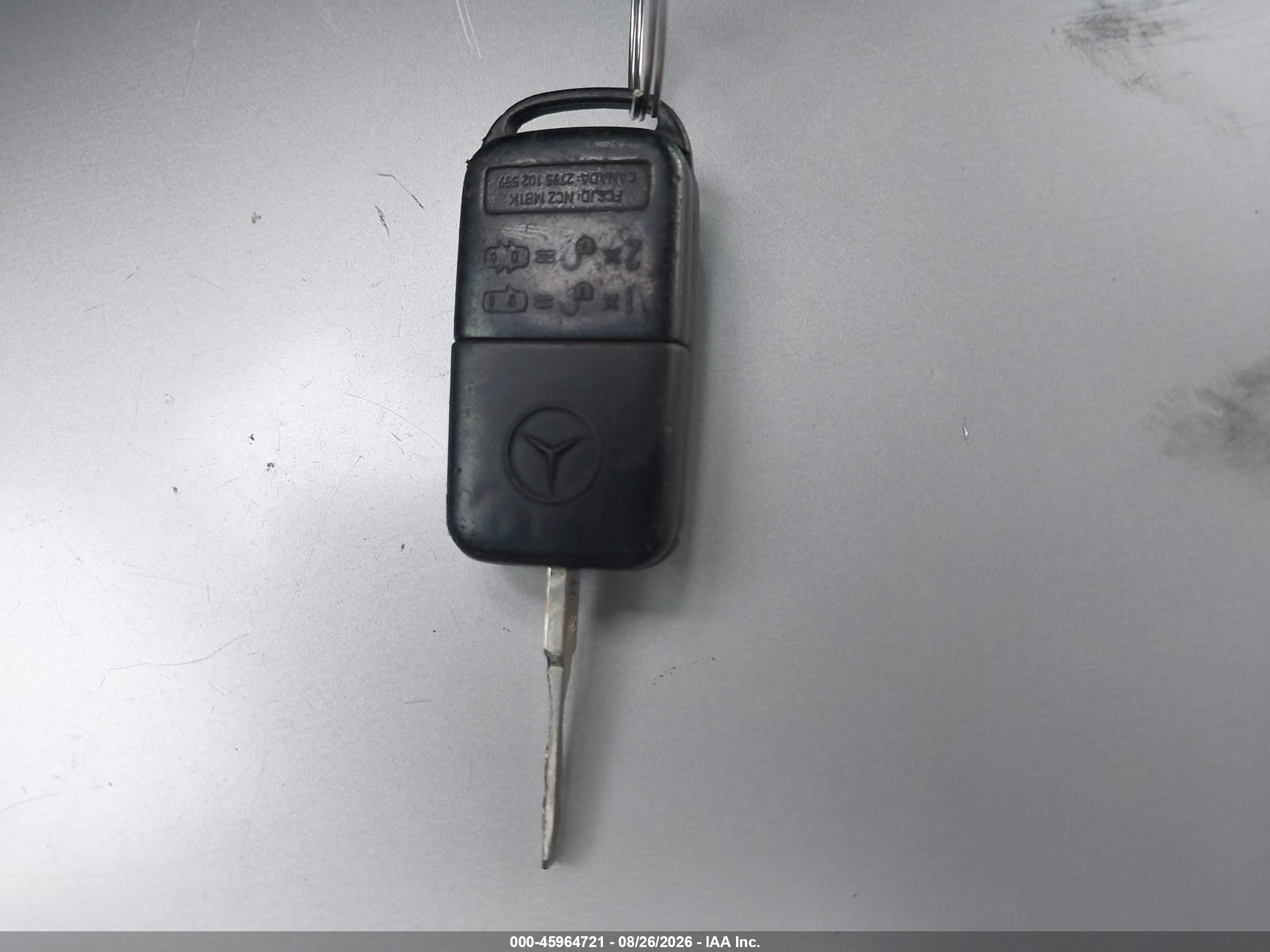 2001 Mercedes-benz Ml 320   Silver vin: 4JGAB54EX1A252363