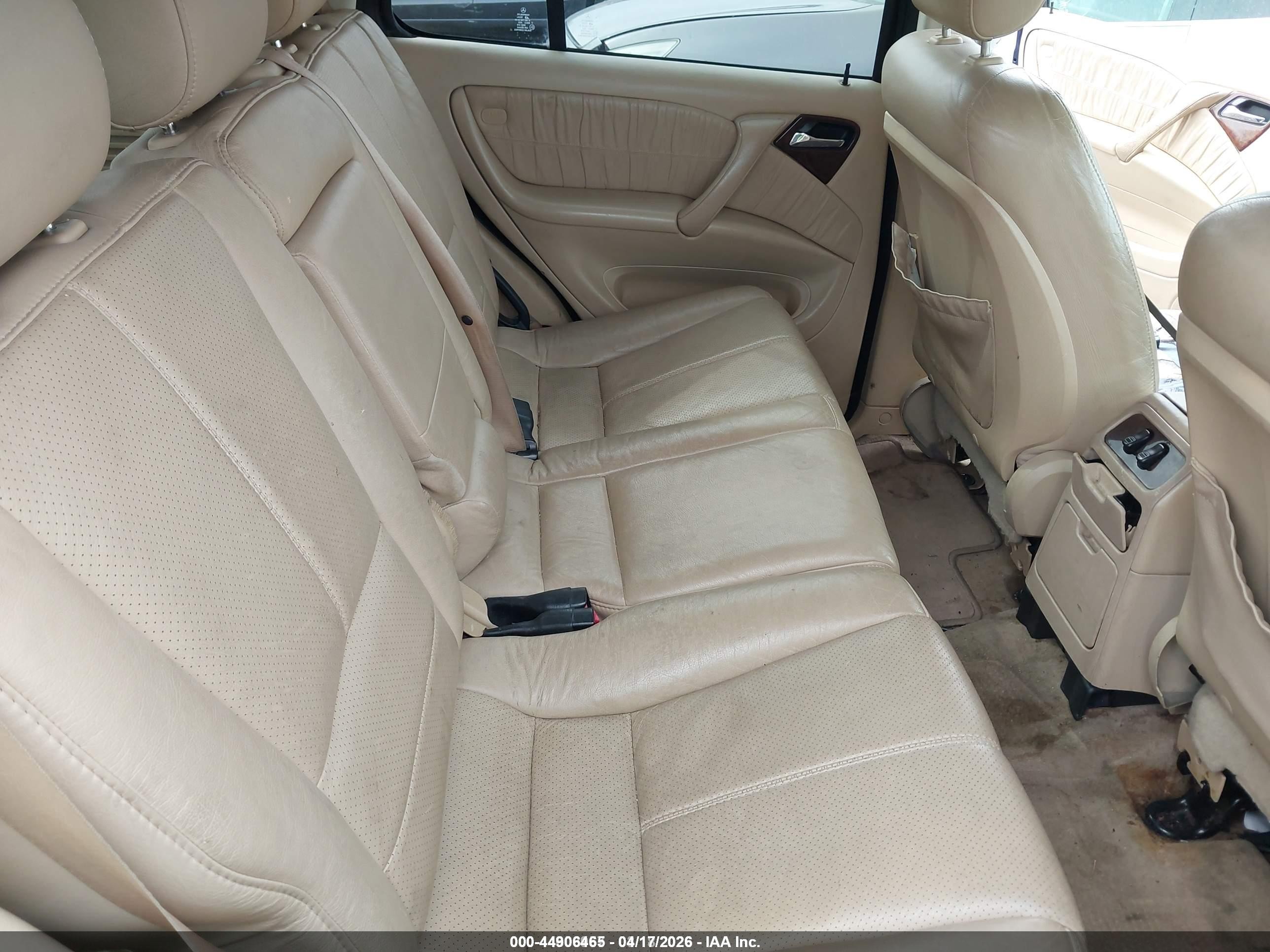2001 Mercedes-benz Ml 320   Blue vin: 4JGAB54EX1A265470