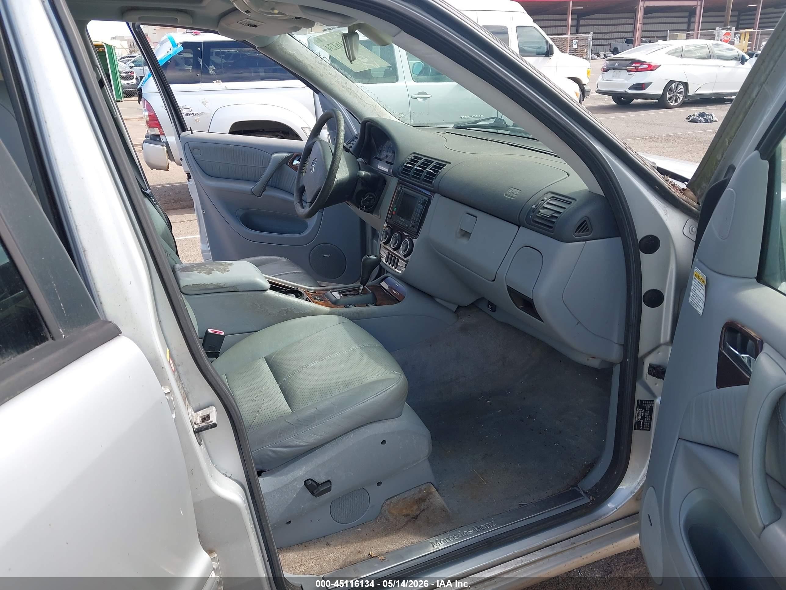 2002 Mercedes-benz Ml 320   Silver vin: 4JGAB54EX2A350326