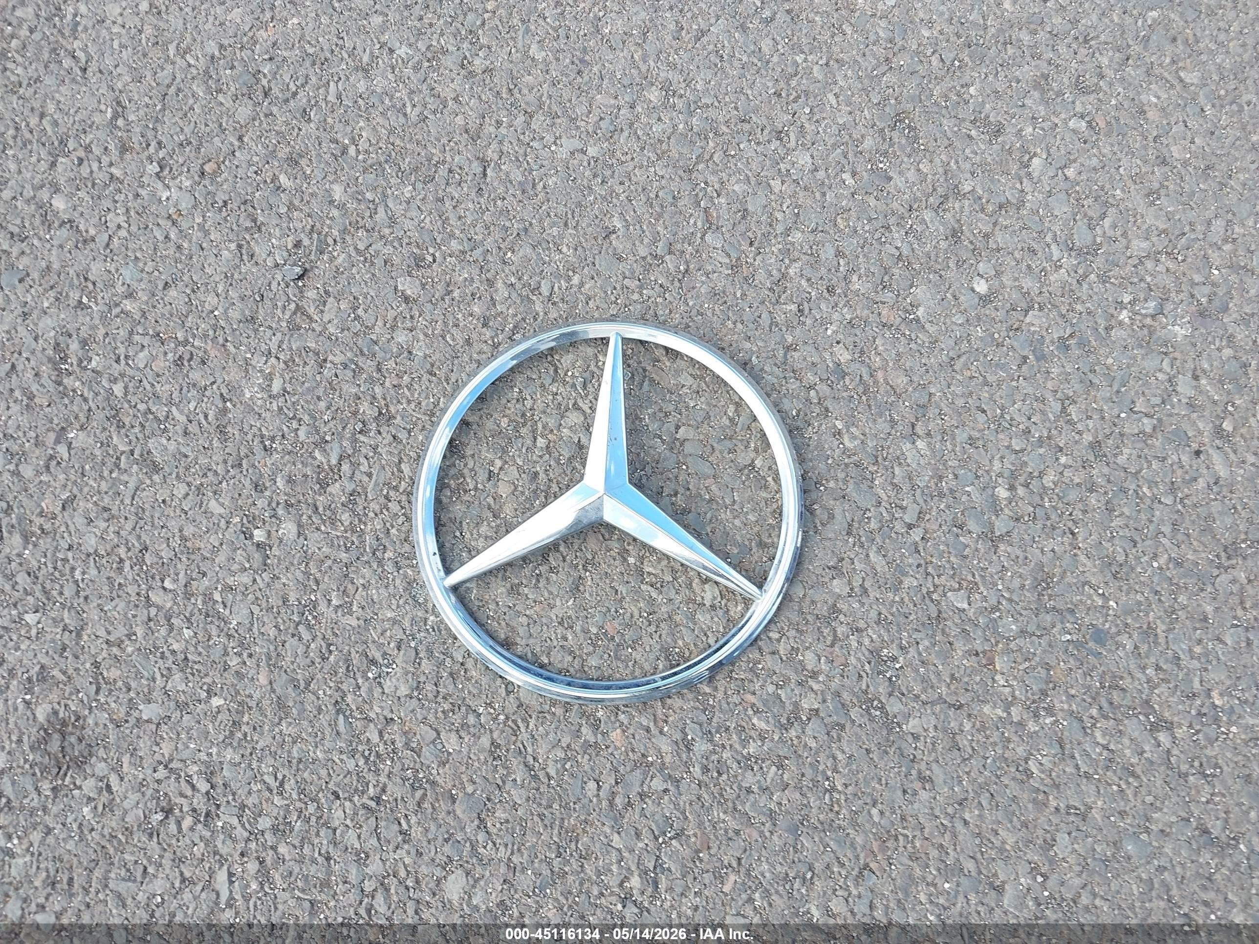 2002 Mercedes-benz Ml 320   Silver vin: 4JGAB54EX2A350326