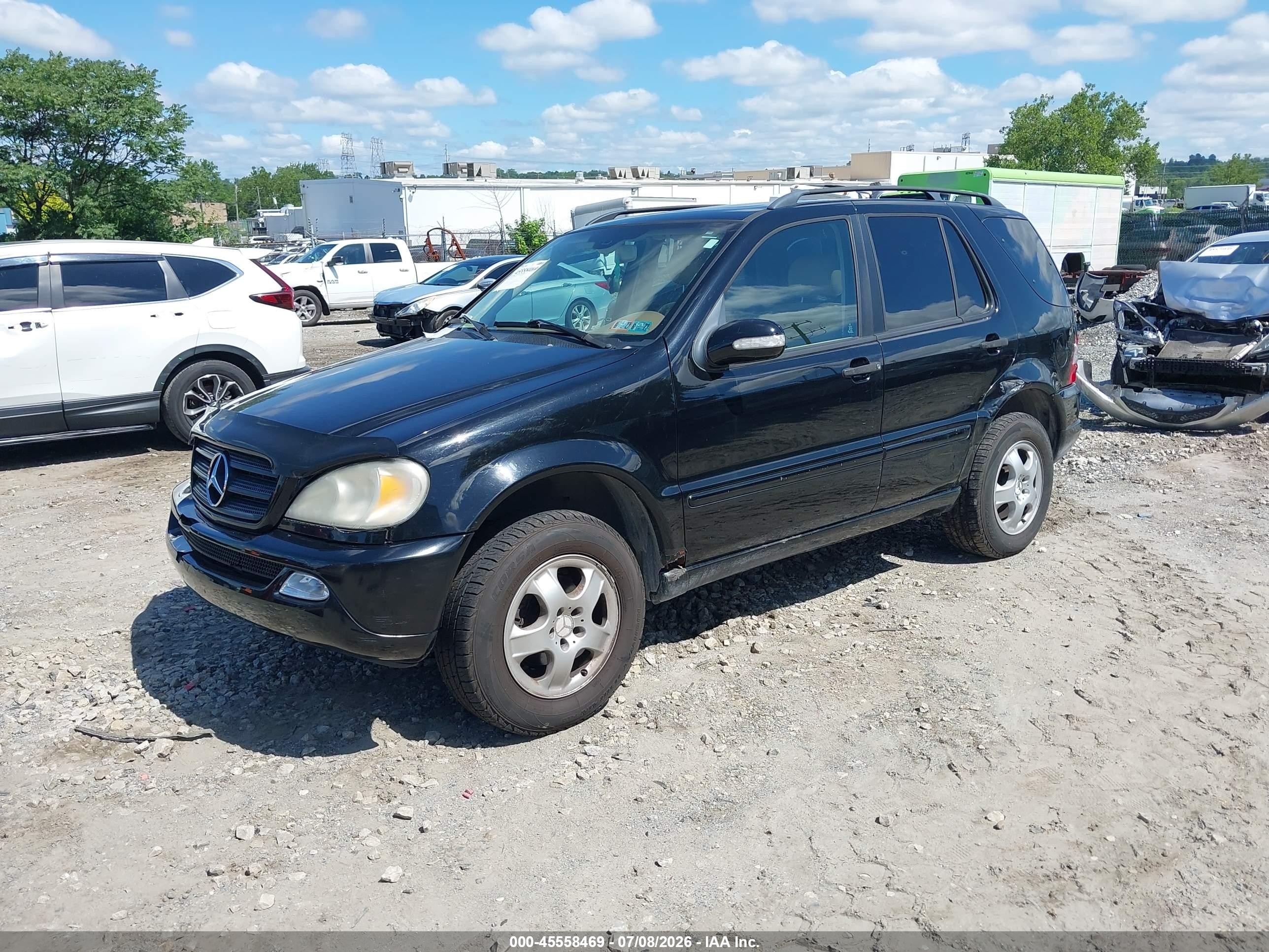 2003 Mercedes-benz Ml 320   Black vin: 4JGAB54EX3A372733