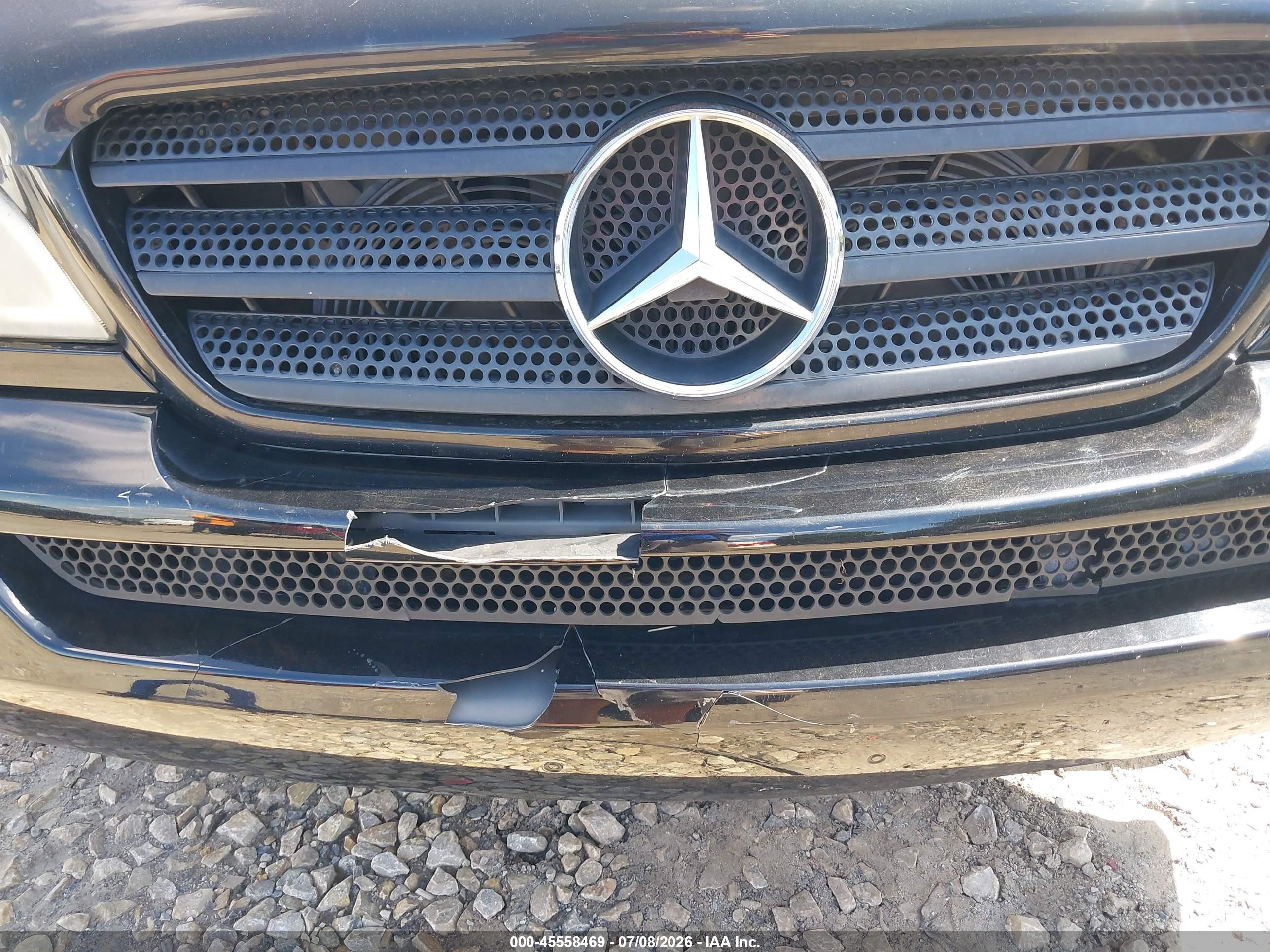 2003 Mercedes-benz Ml 320   Black vin: 4JGAB54EX3A372733
