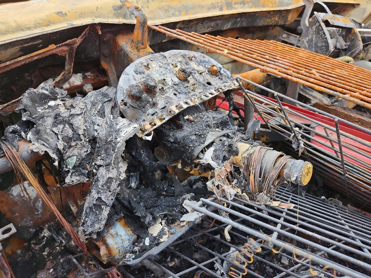 1998 Mercedes-benz Ml 320 Burn vin: 4JGAB54EXWA011698