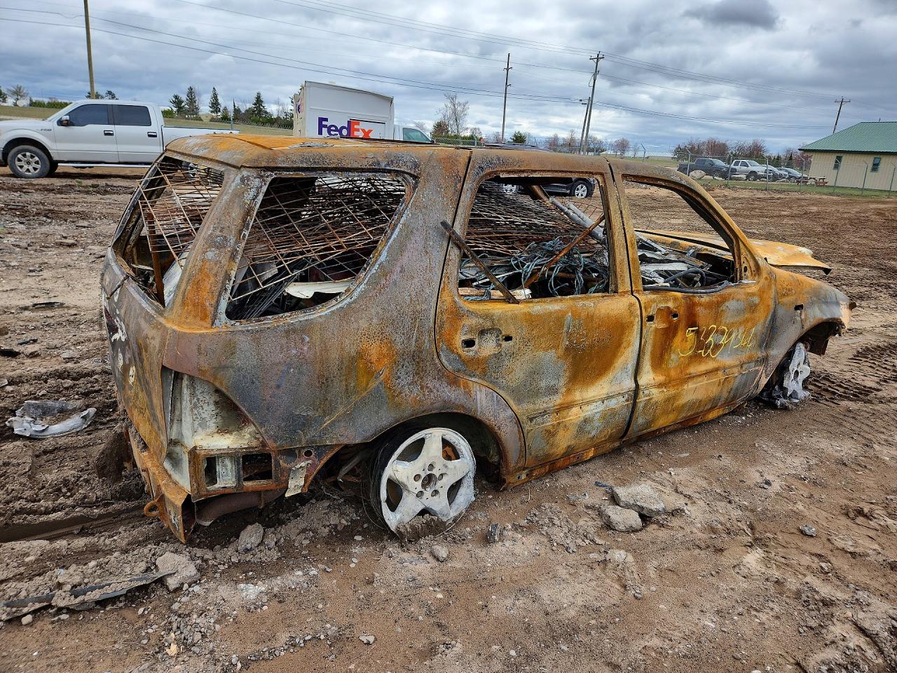 1998 Mercedes-benz Ml 320 Burn vin: 4JGAB54EXWA011698