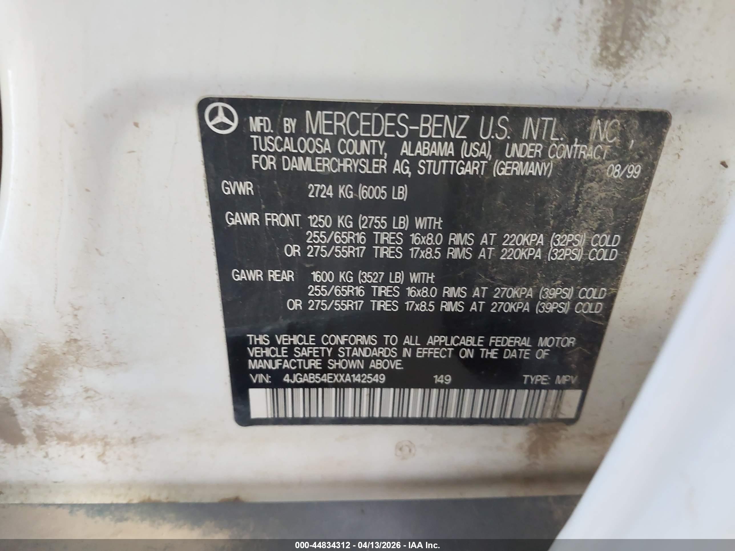 1999 Mercedes-benz Ml 320   Белый vin: 4JGAB54EXXA142549