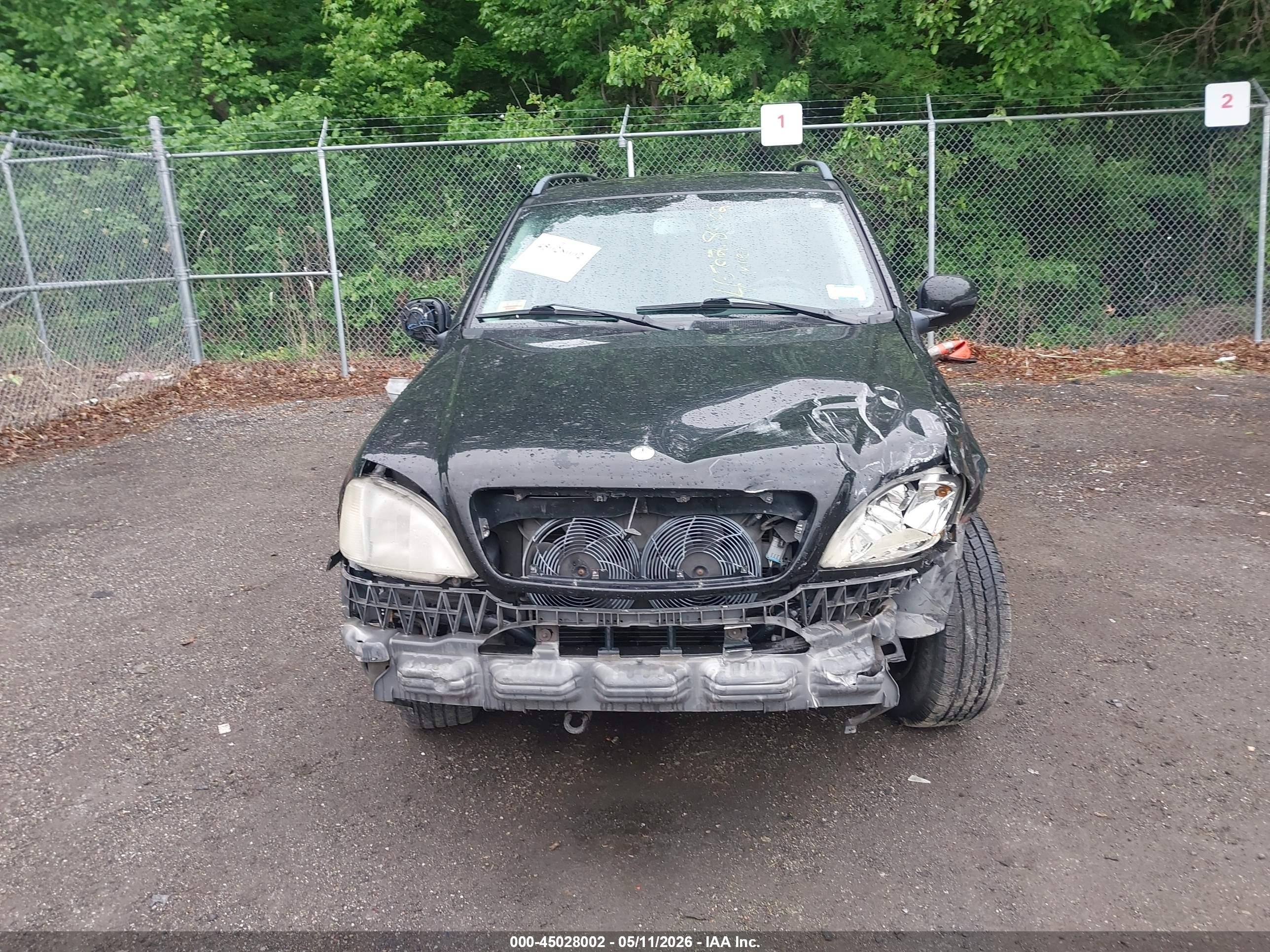 2000 Mercedes-benz Ml 320   Черный vin: 4JGAB54EXYA154539
