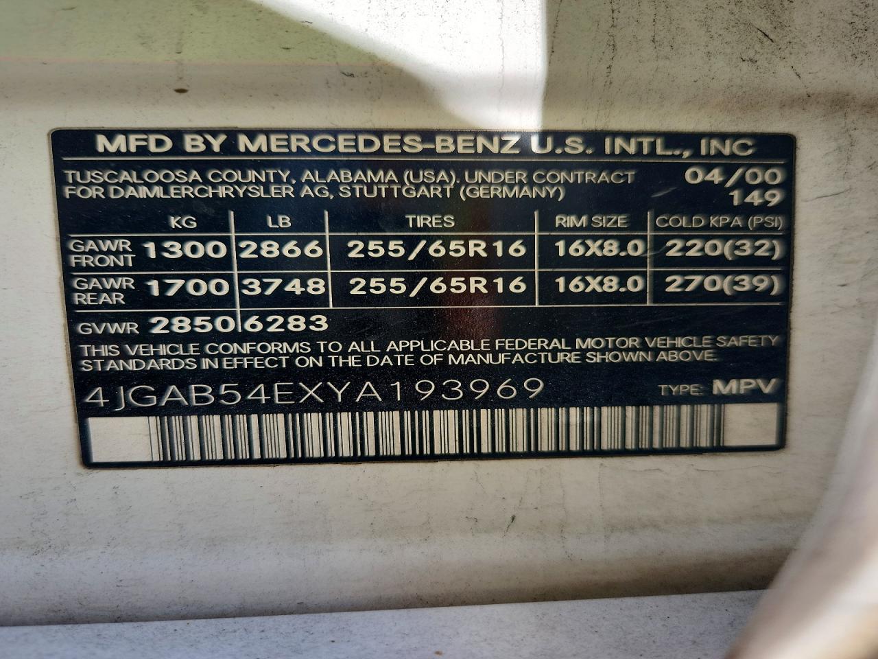 2000 Mercedes-benz Ml 320 White vin: 4JGAB54EXYA193969