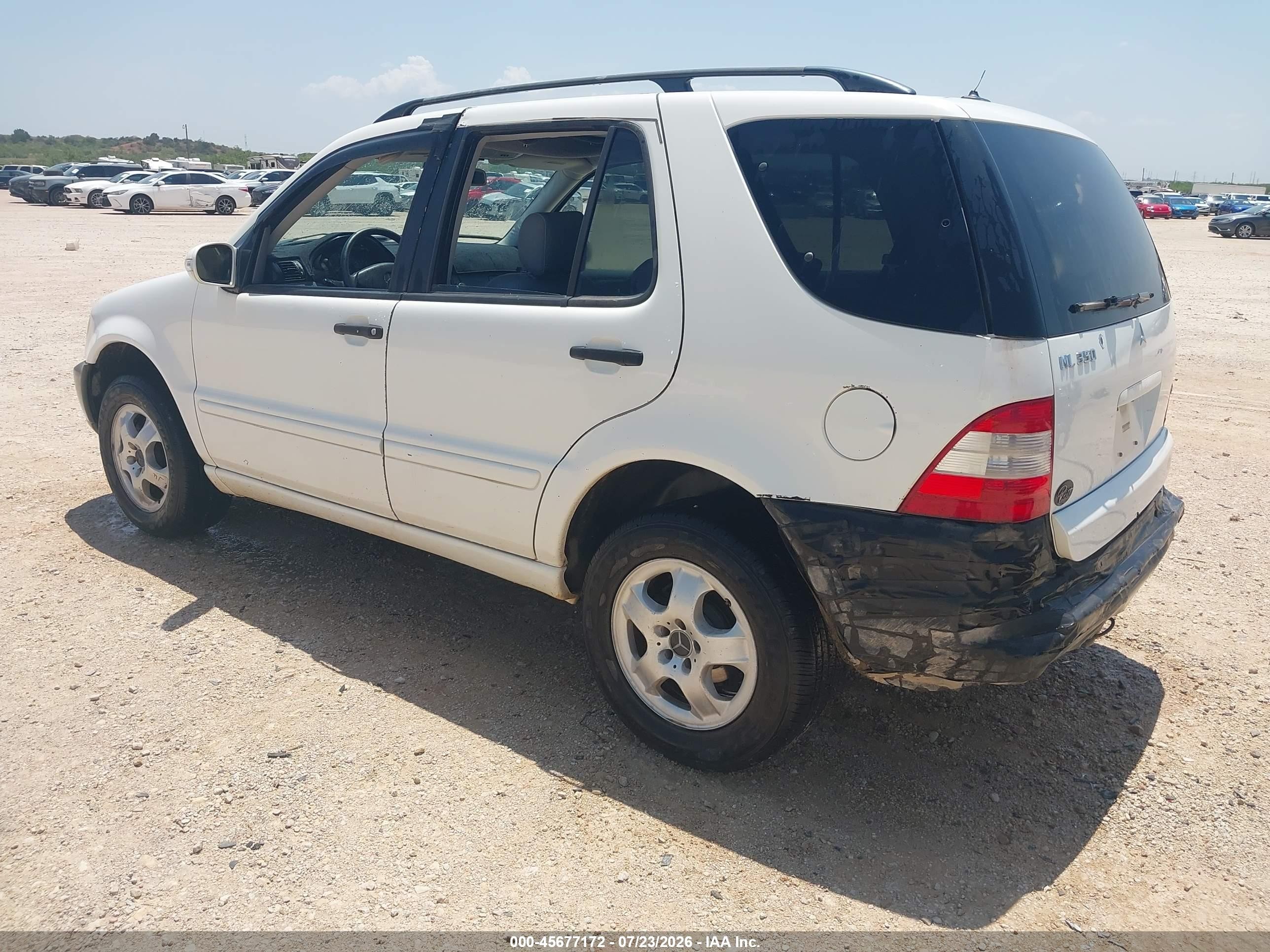 2004 Mercedes-benz Ml 350 4matic White vin: 4JGAB57E24A462925