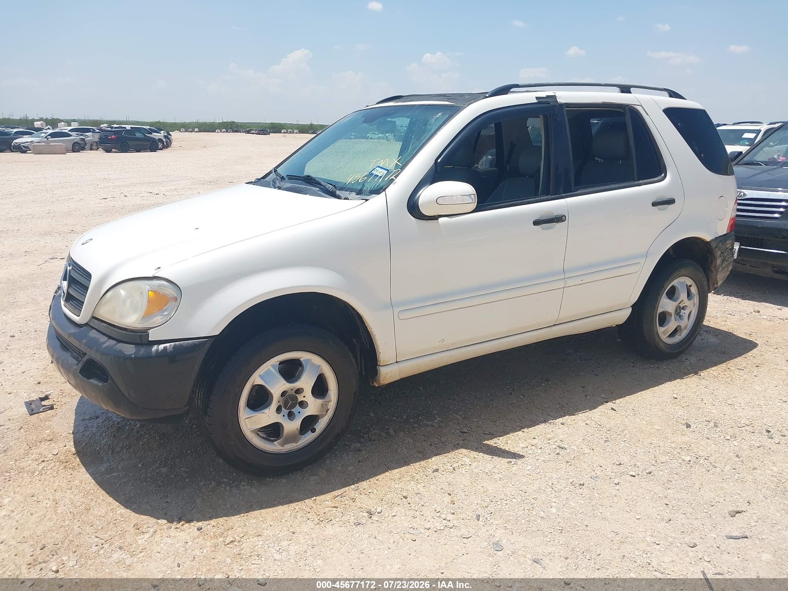 2004 Mercedes-benz Ml 350 4matic White vin: 4JGAB57E24A462925